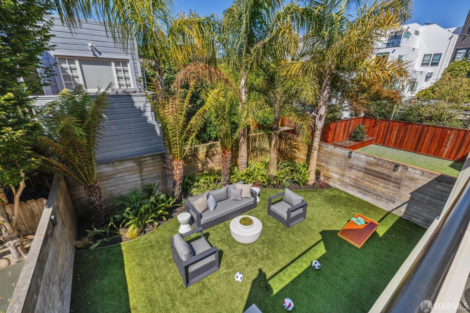 1638 Lake Street