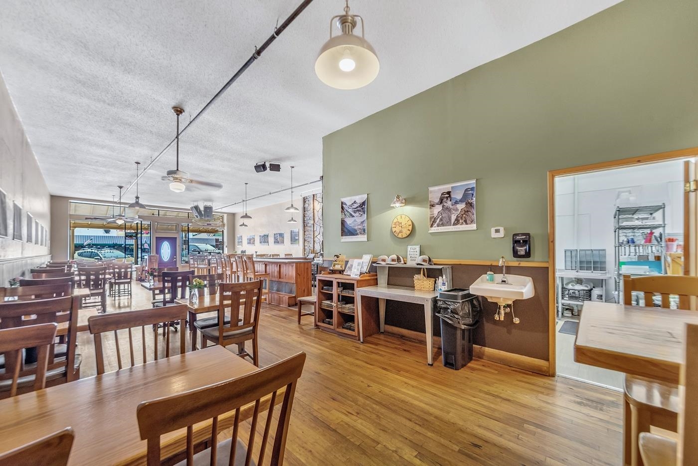 611 Mt. Rushmore Road