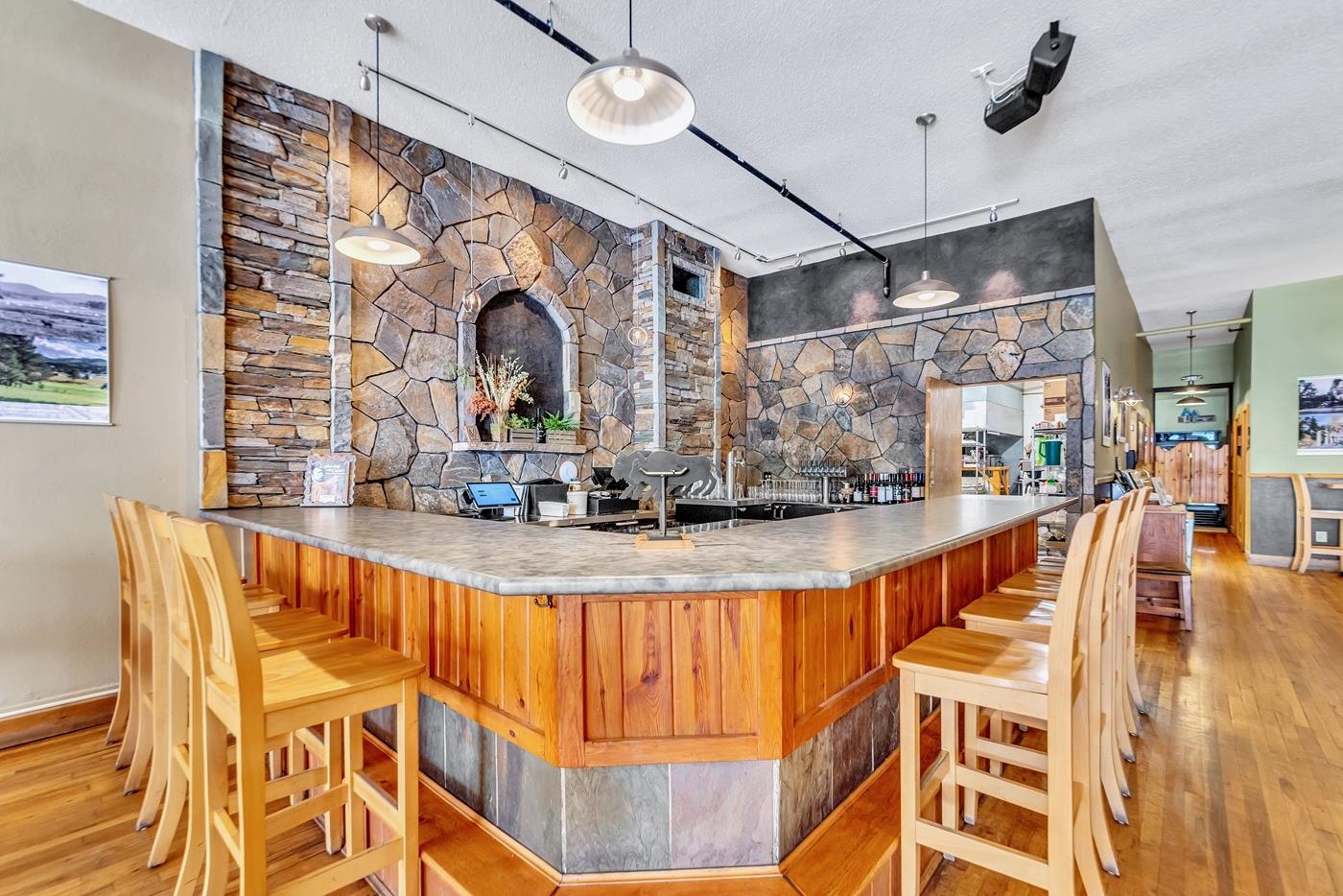 611 Mt. Rushmore Road