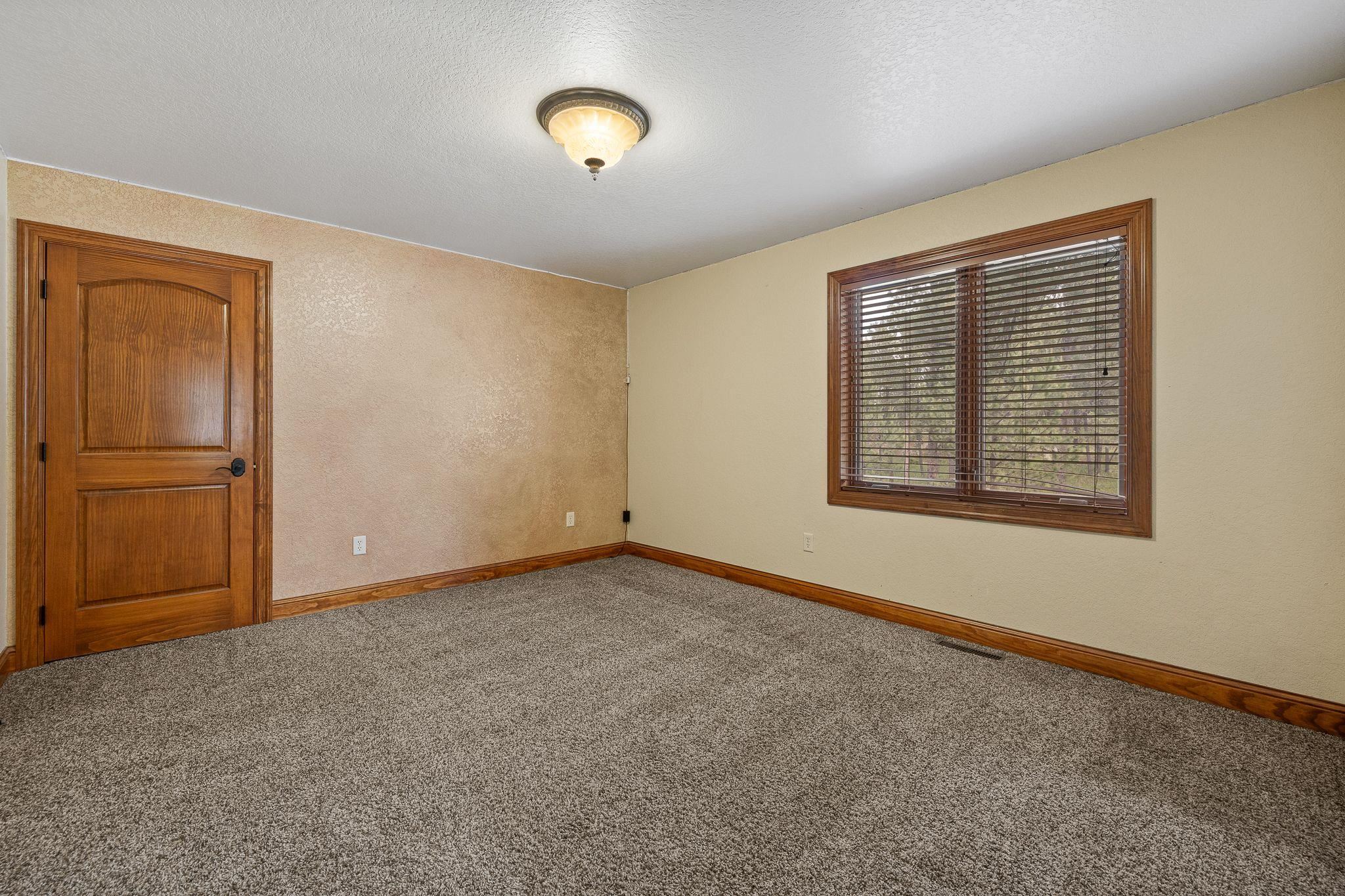 25189 Steckelberg Valley Road