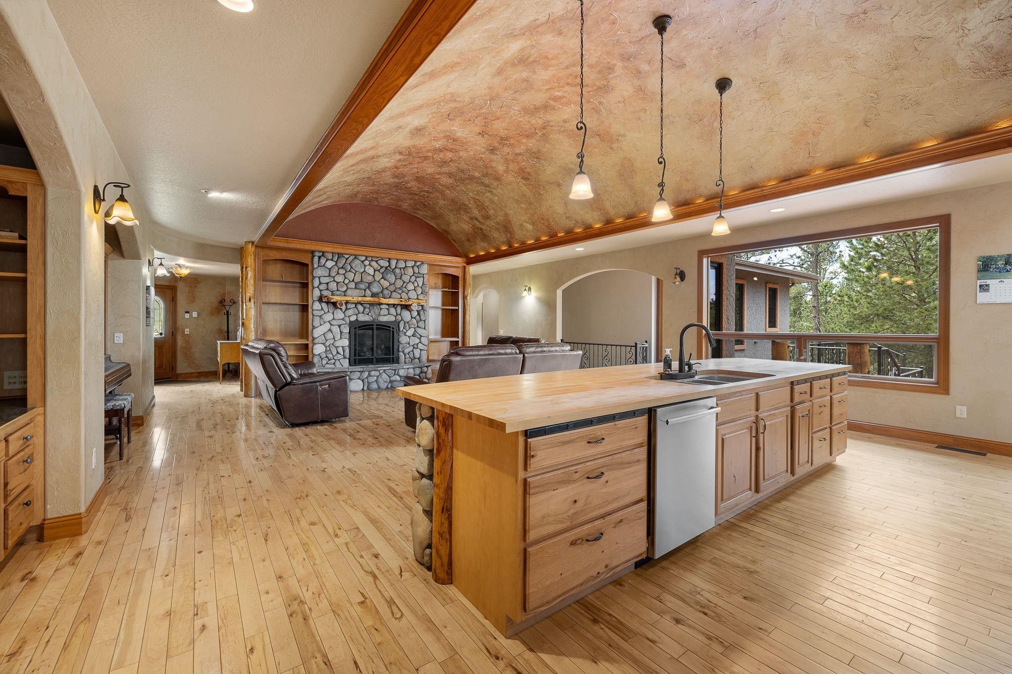 25189 Steckelberg Valley Road