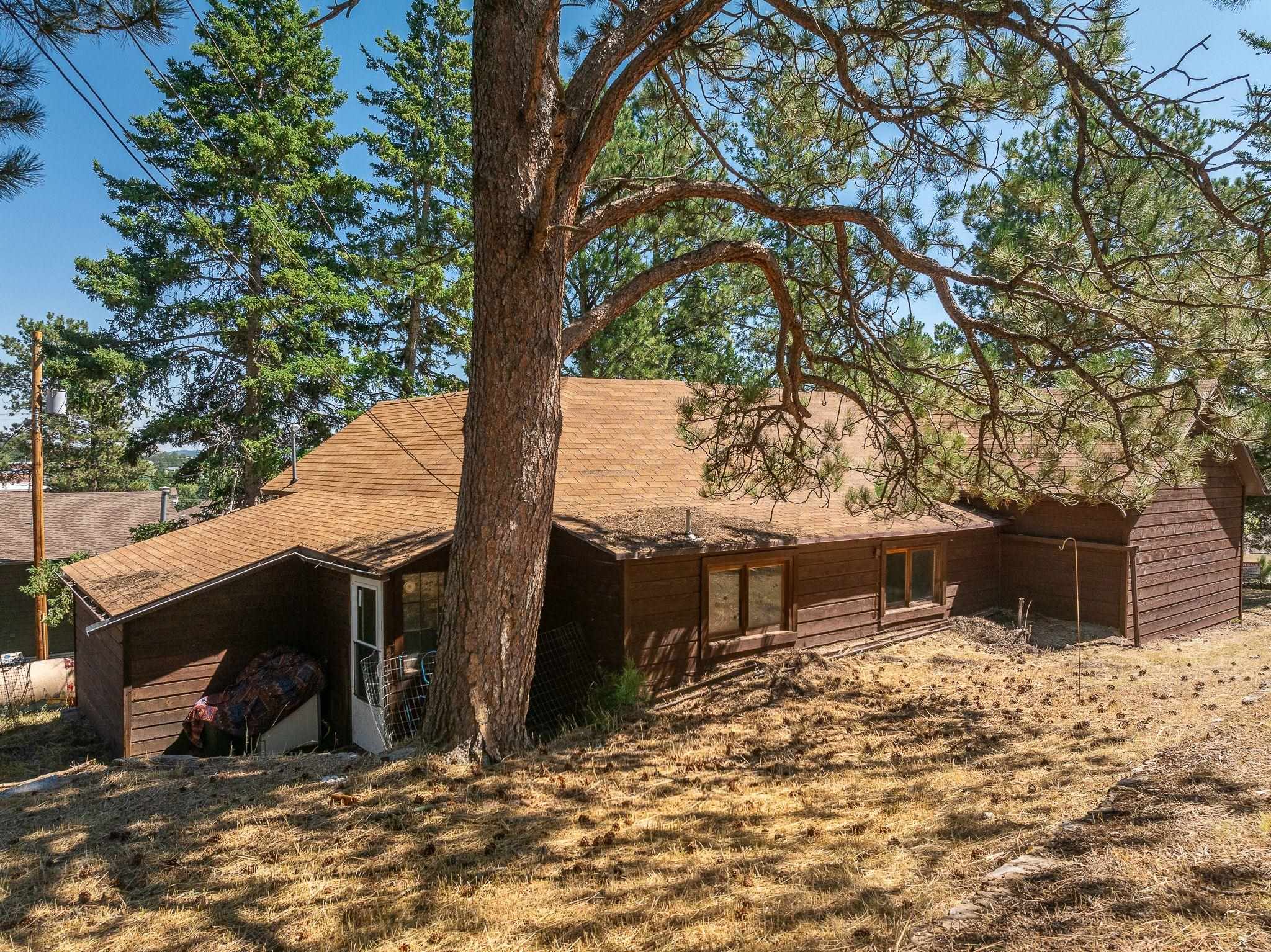 417 Montgomery Street