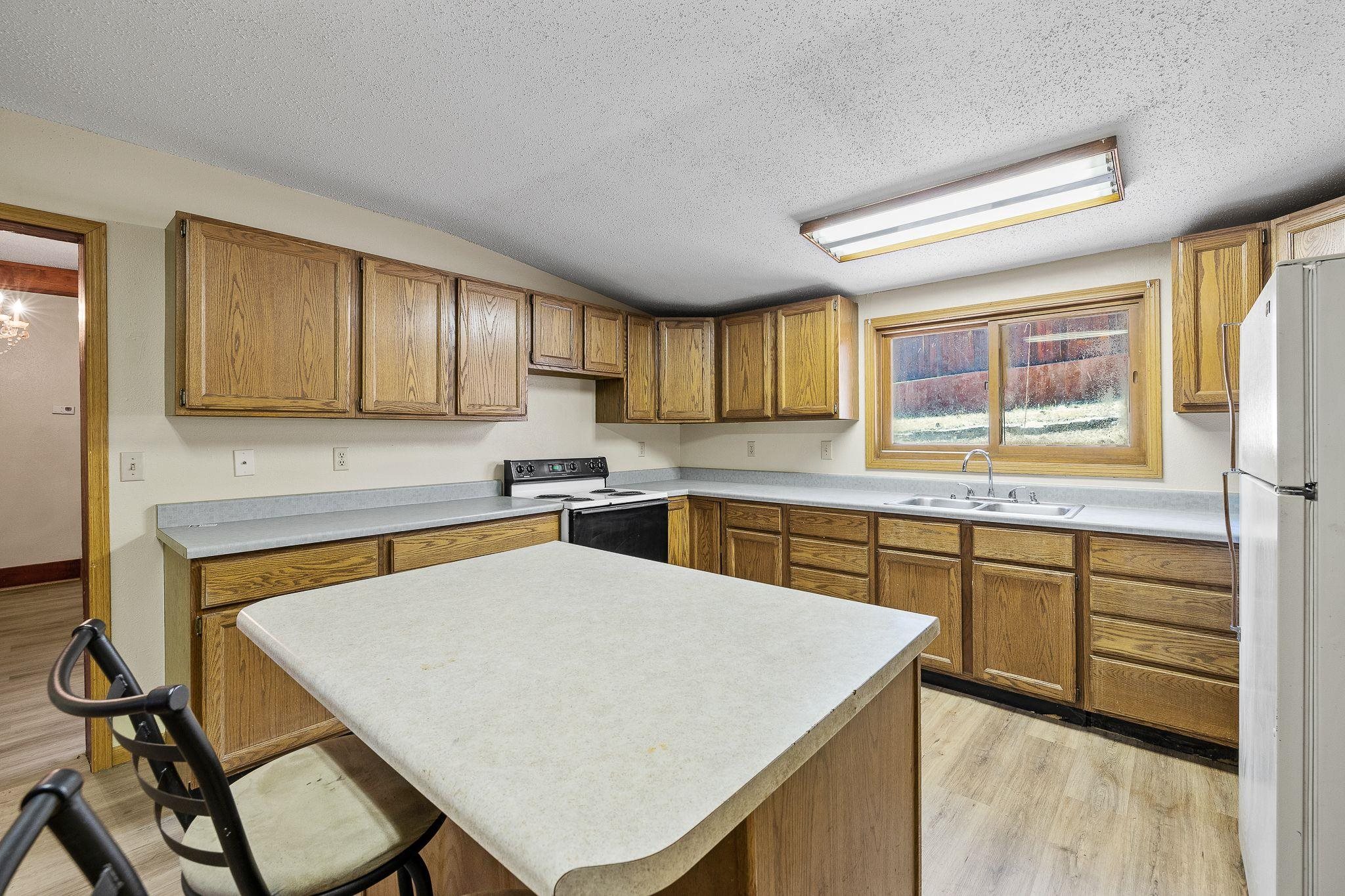 417 Montgomery Street