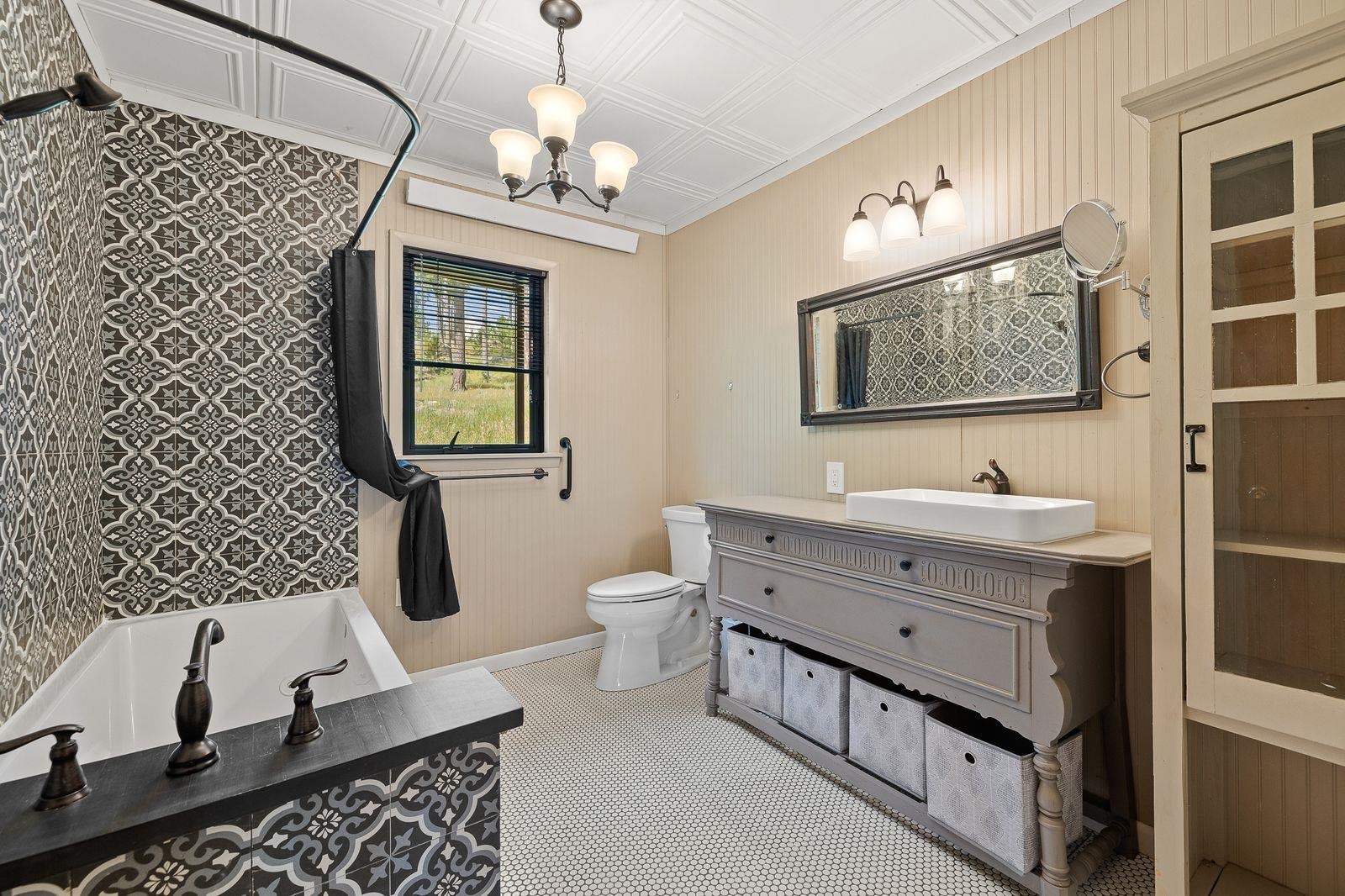 12644 Highway 16/16A