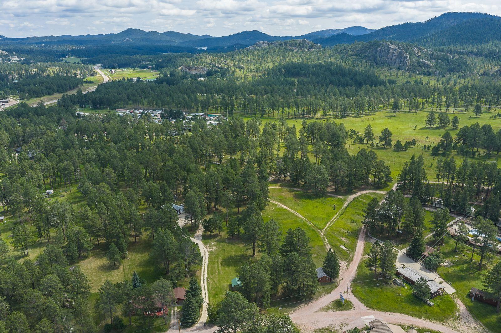 25094 & 25096 Forest Park