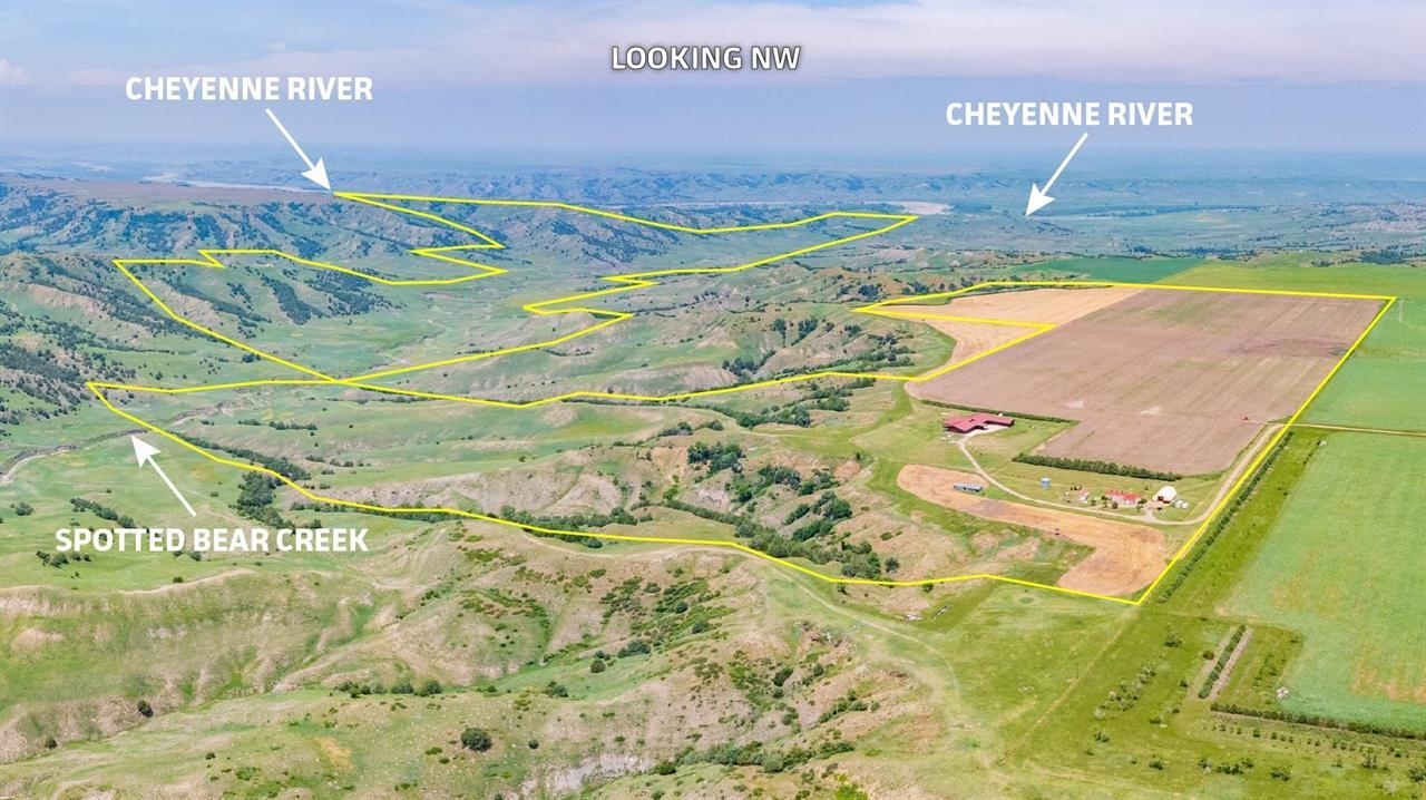 21627 Hardingrove Road