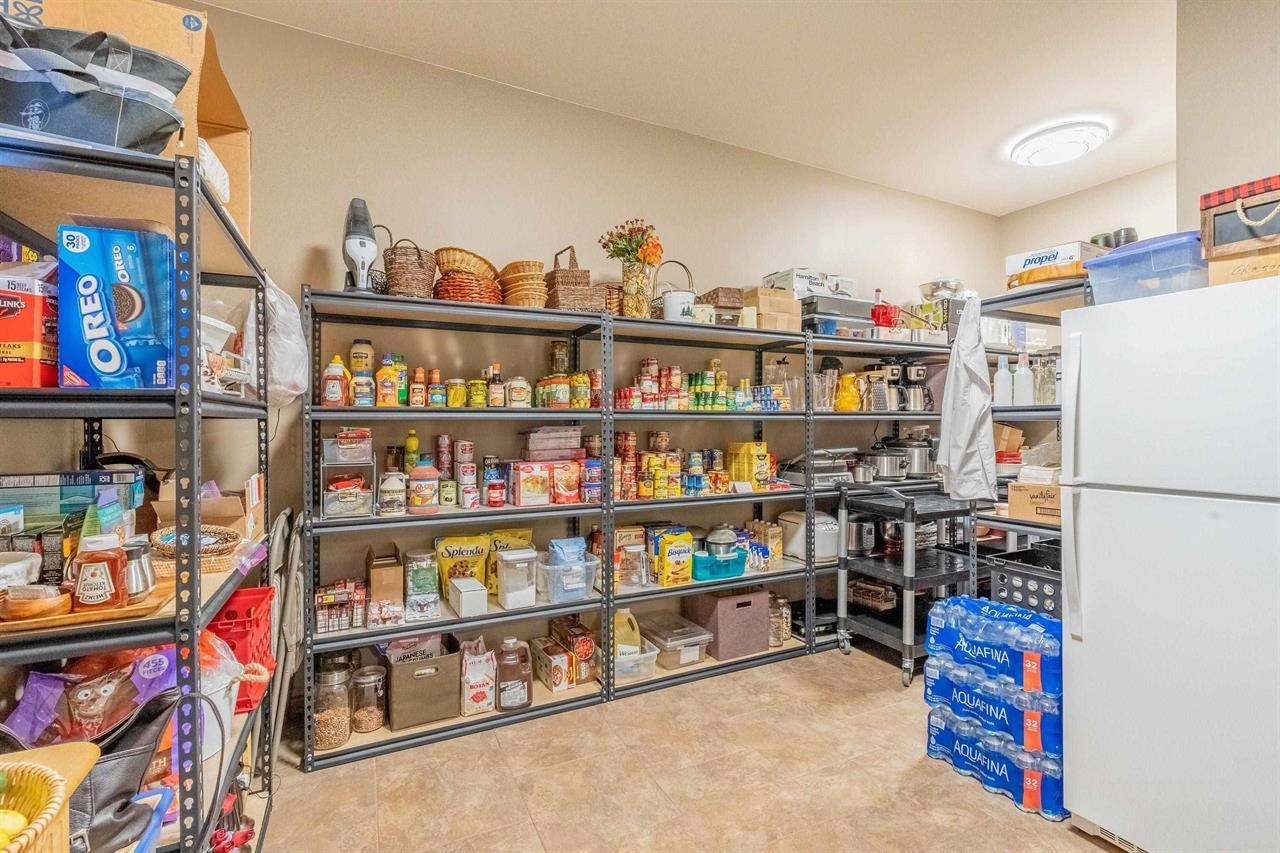 21627 Hardingrove Road