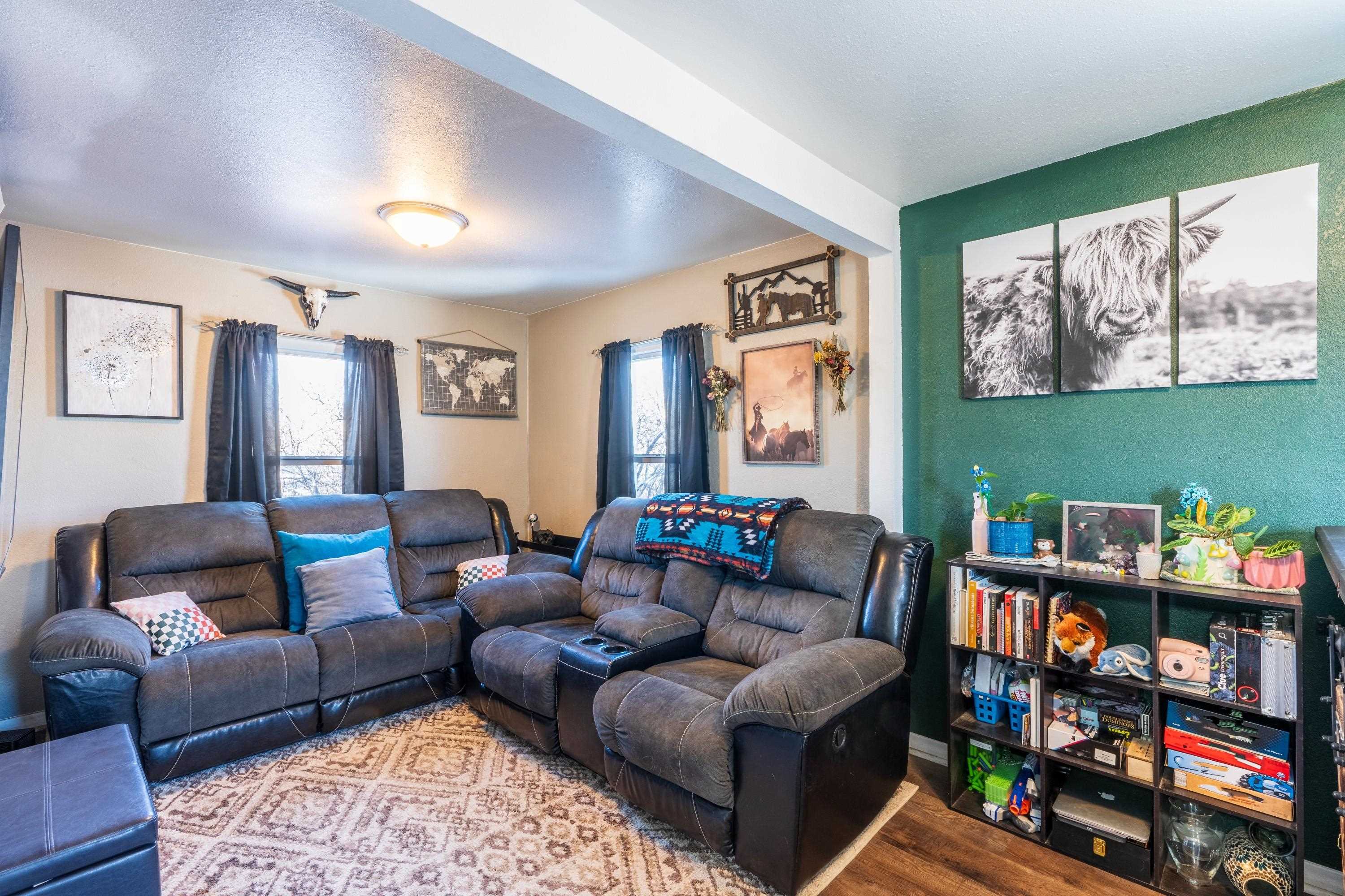 305 E Watertown Street