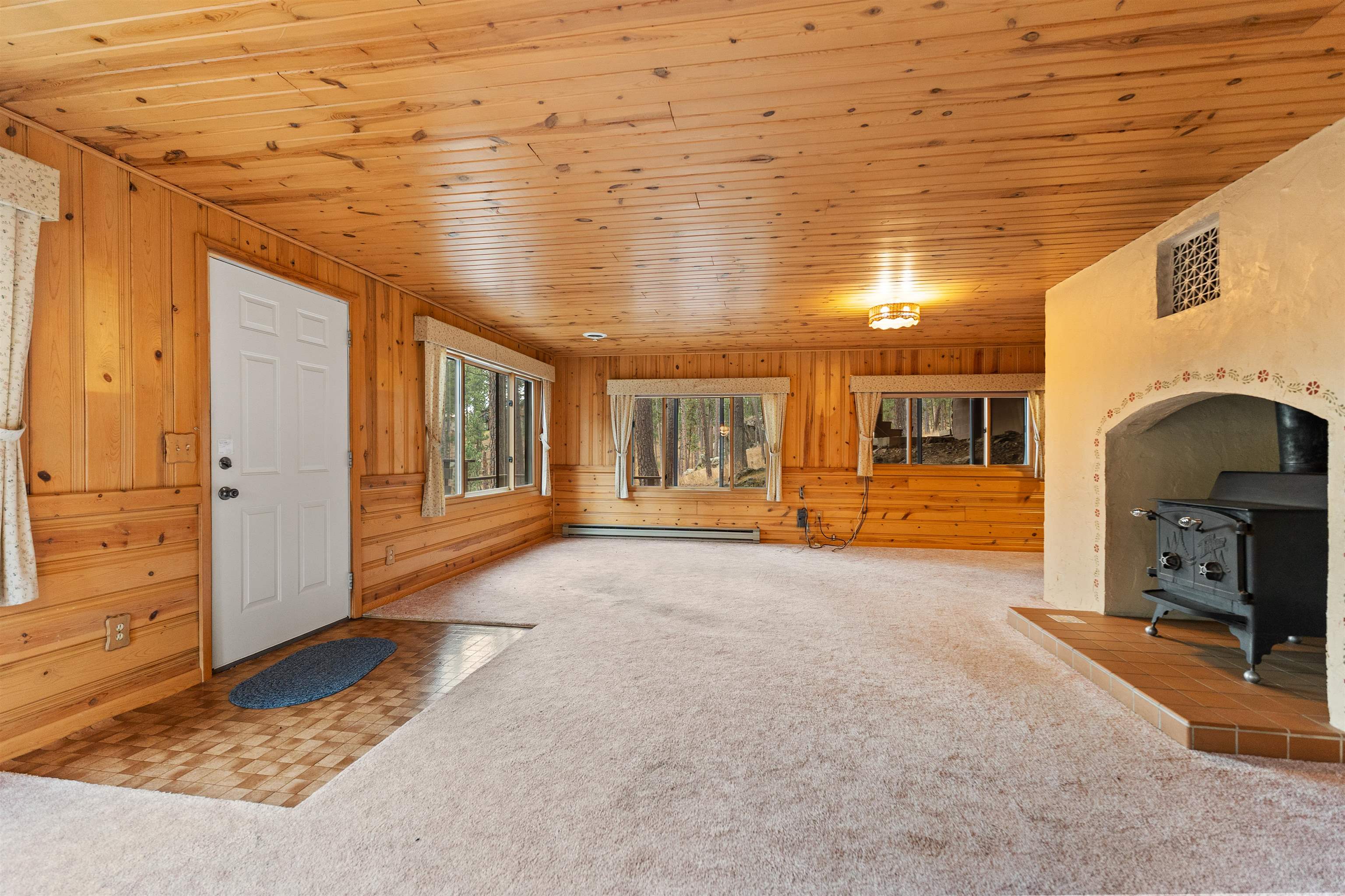 12265 Bavarian Ct.
