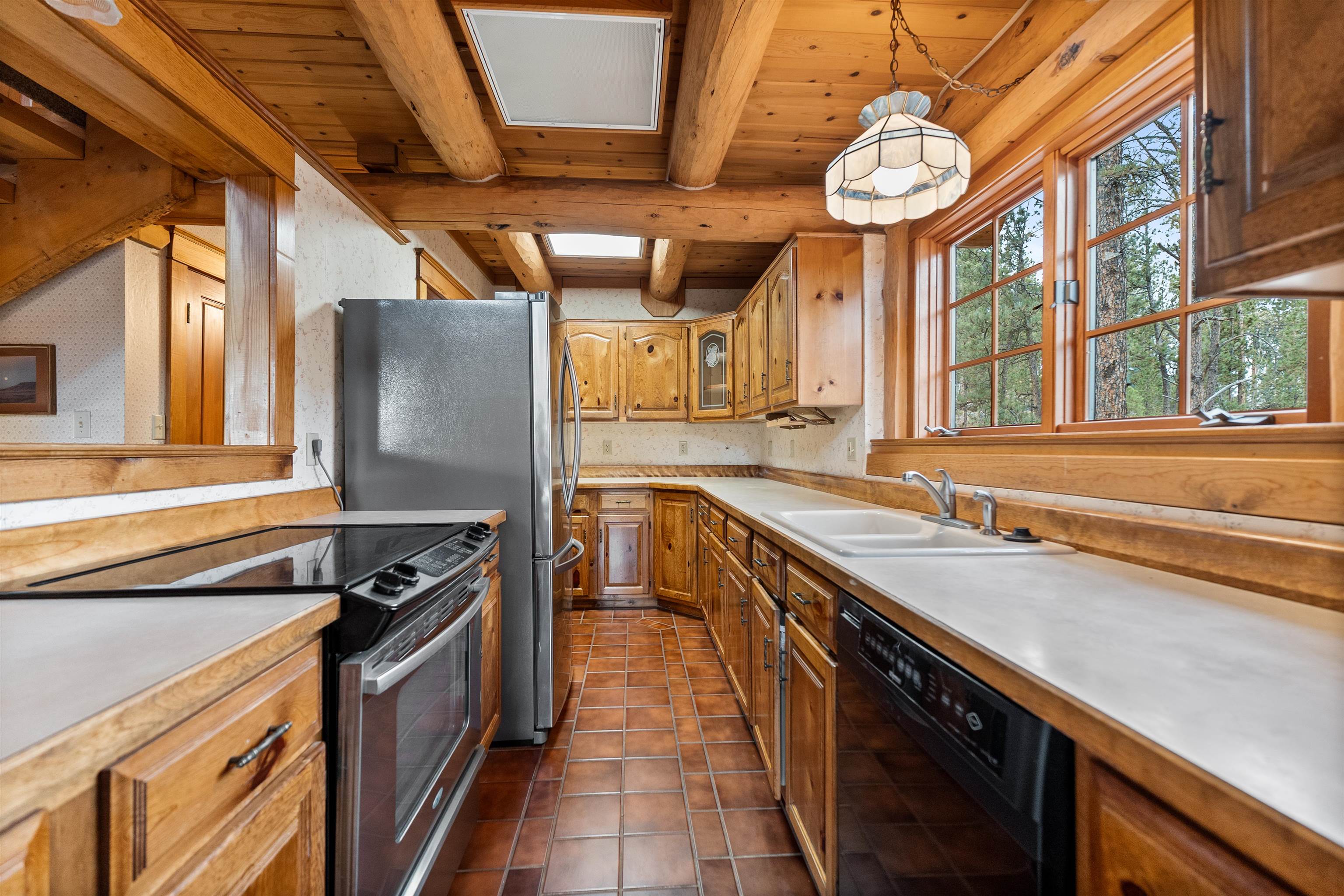 12265 Bavarian Ct.