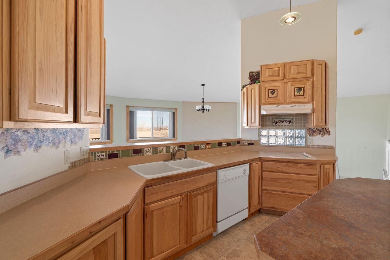 13226 E Southshore Drive