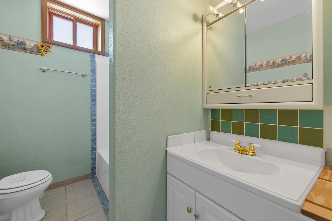 13226 E Southshore Drive