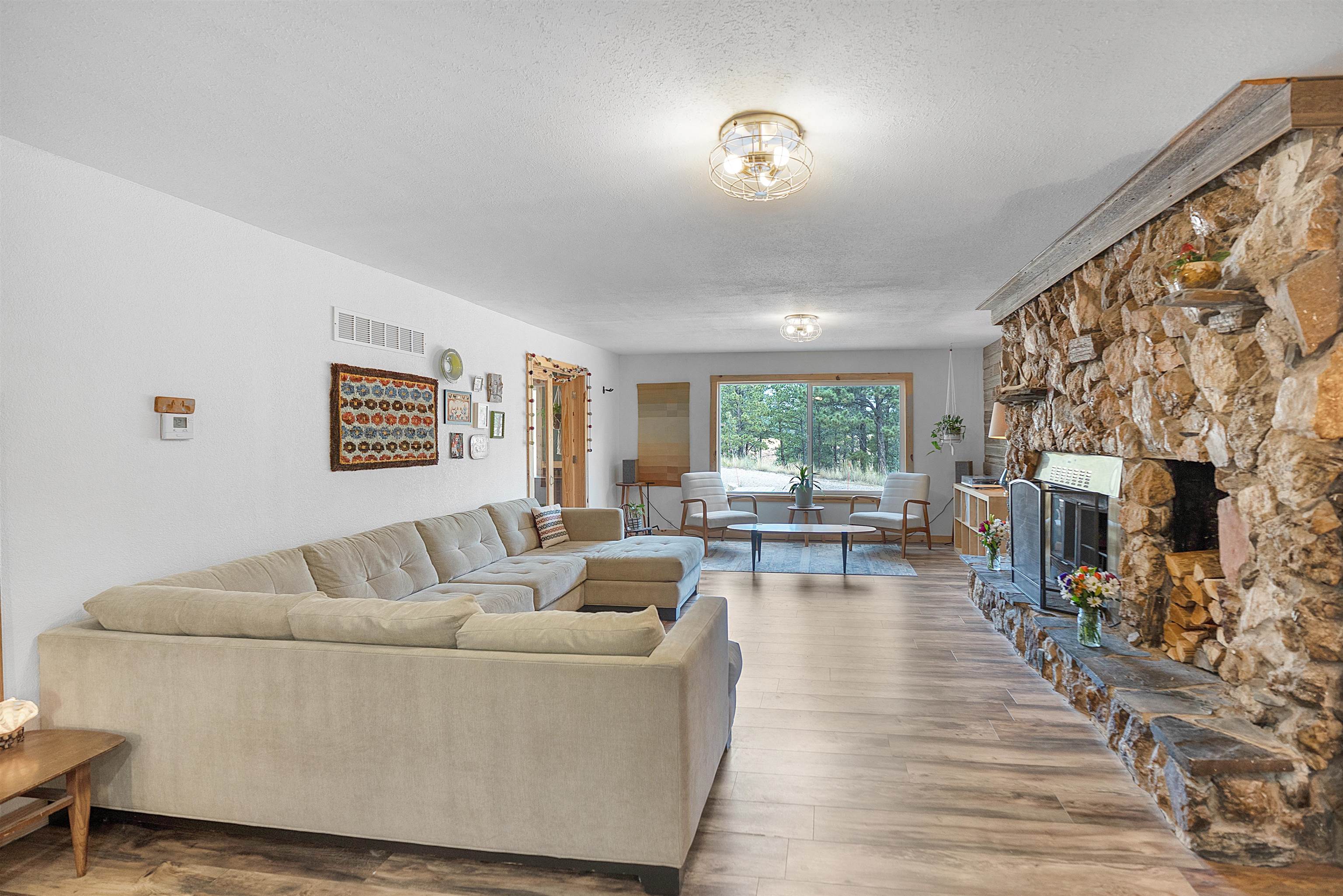 27546 Cascade Road