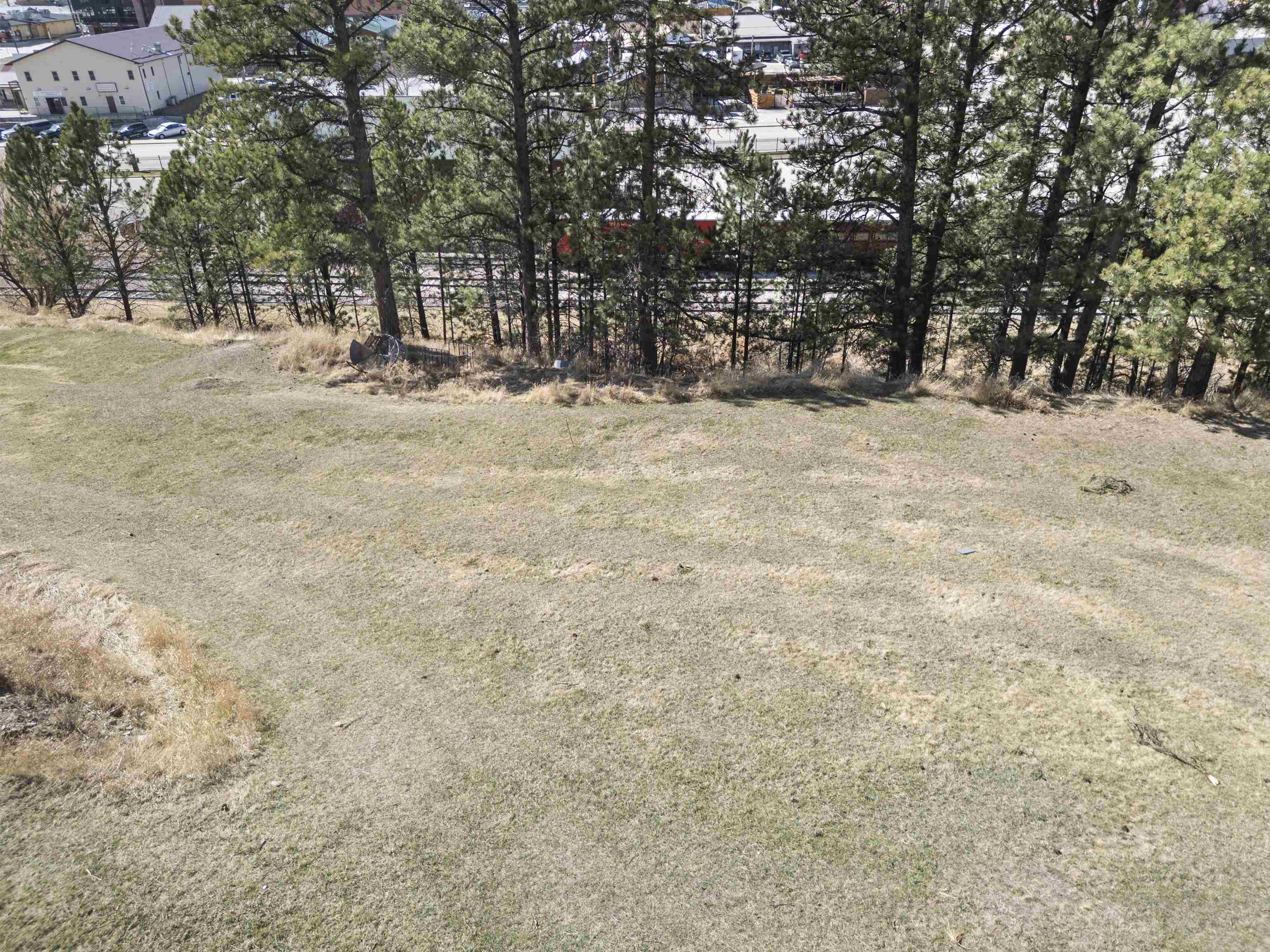 TBD Pine Mountain Avenue