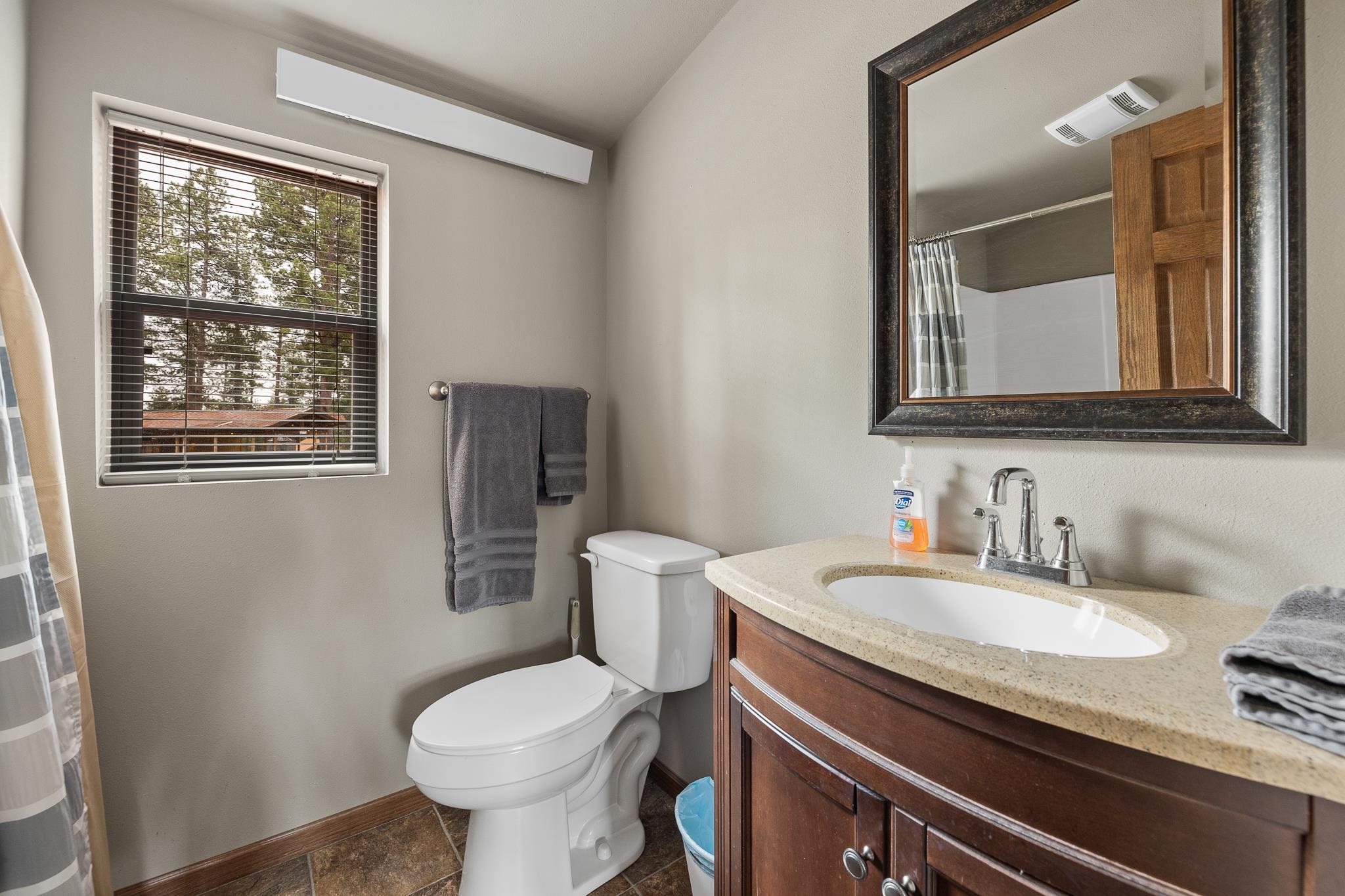 22773 Sunnyside Gulch Road