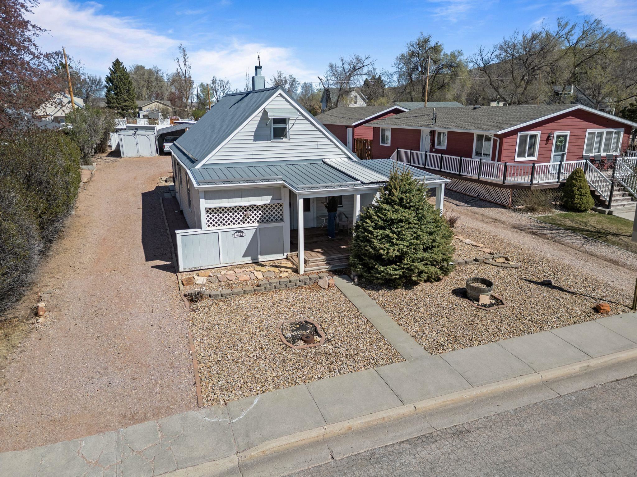 1442 Canton Avenue