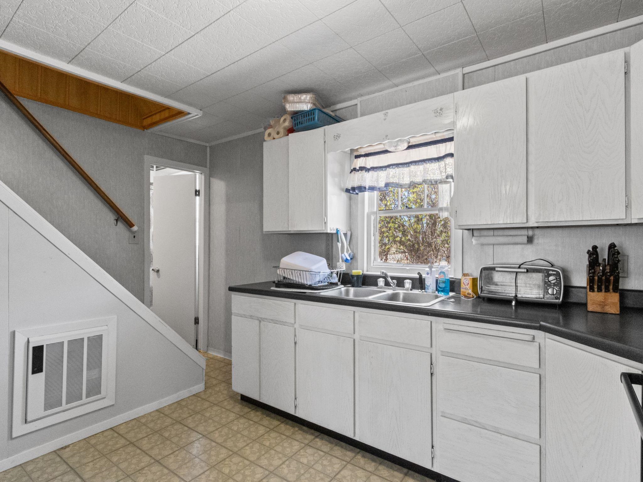1442 Canton Avenue