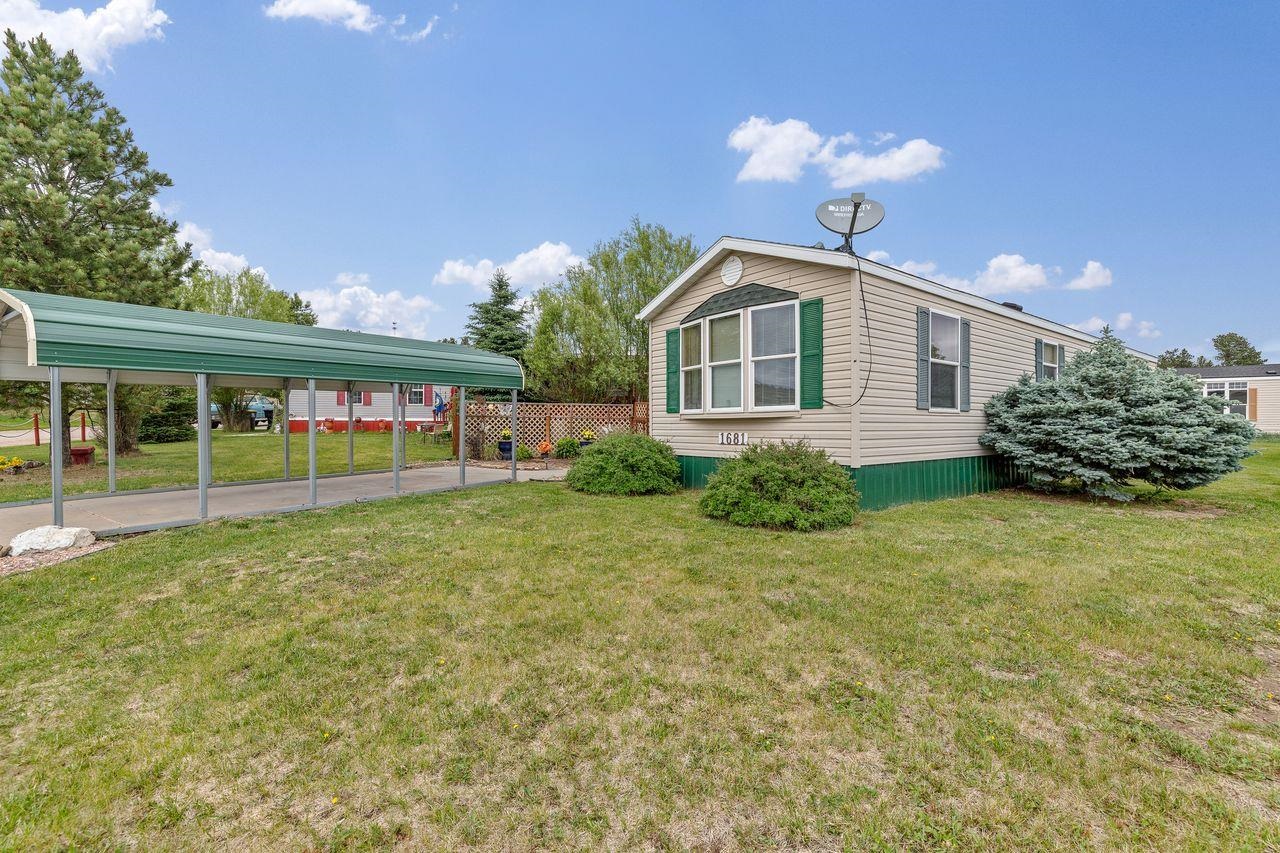 1681 Wood Lily Lane