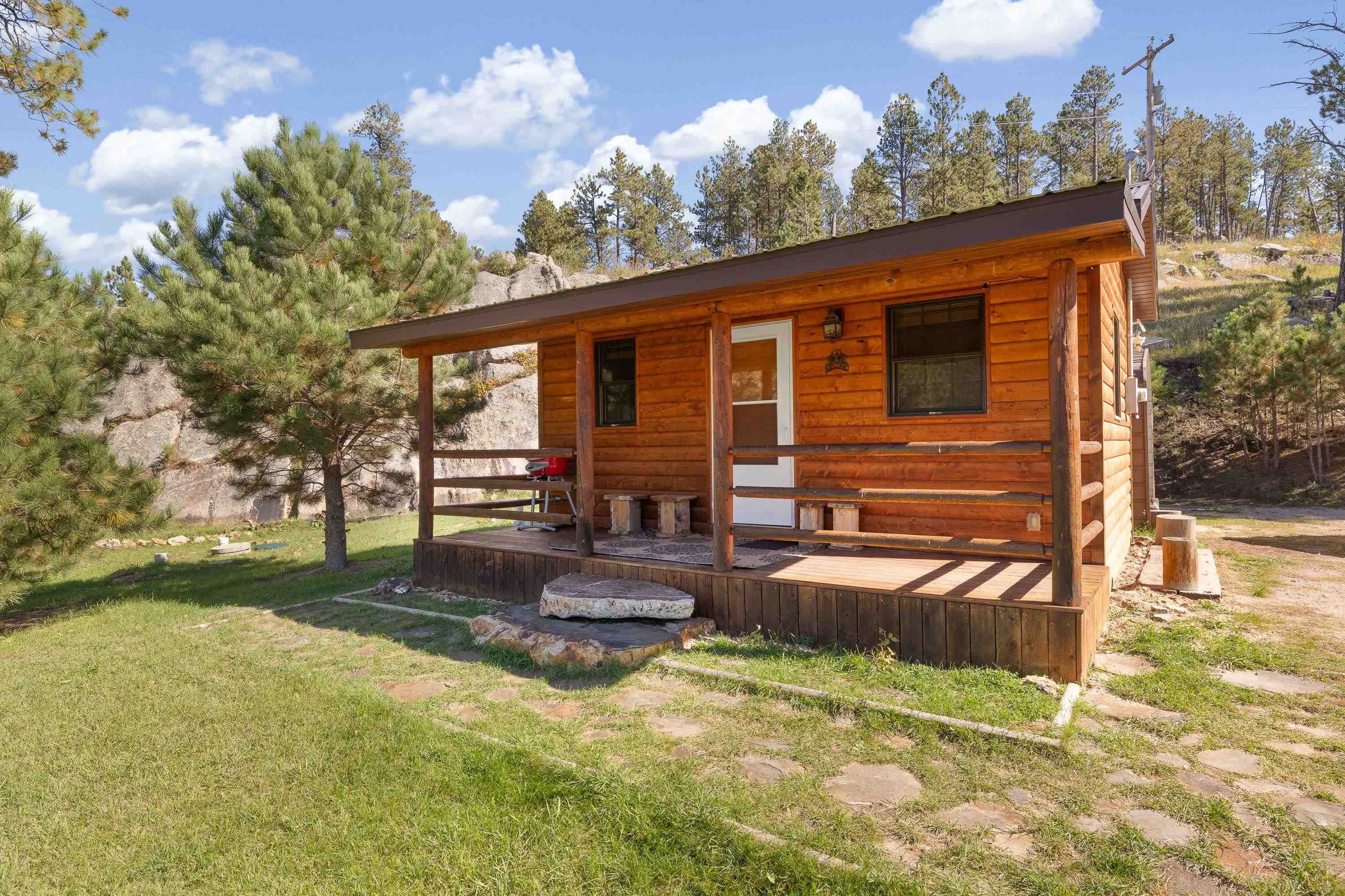 25006 Highway 16/385
