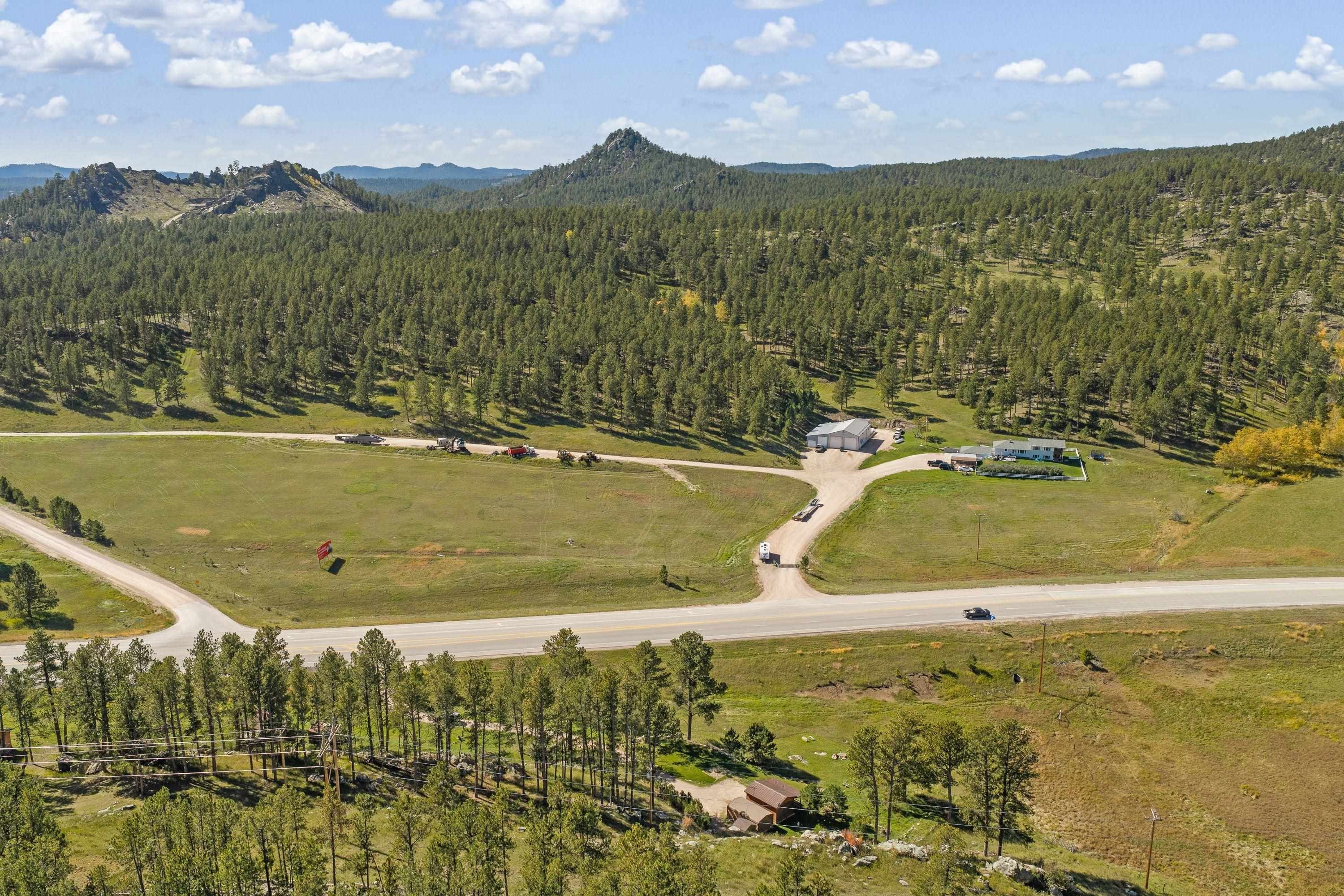 25006 Highway 16/385