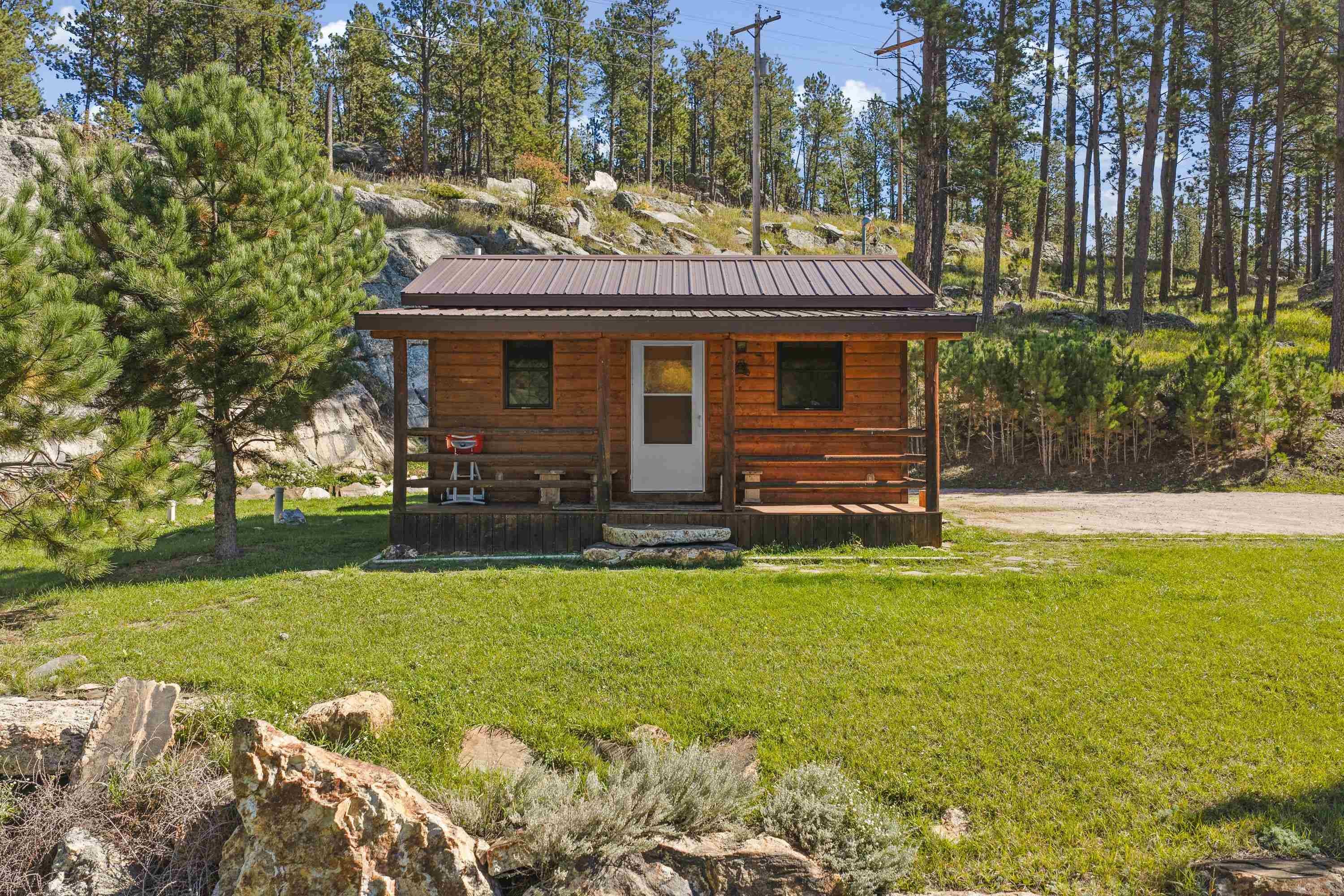 25006 Highway 16/385