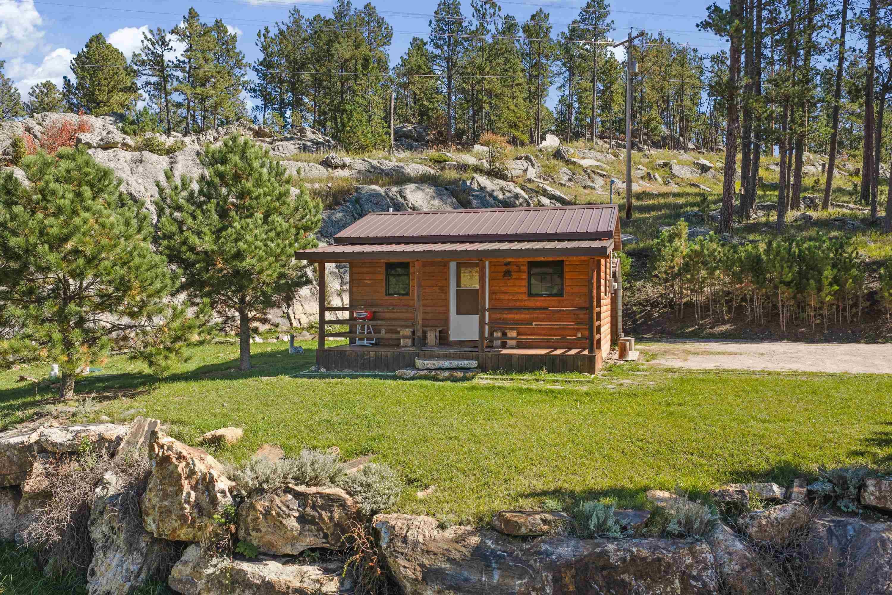 25006 Highway 16/385