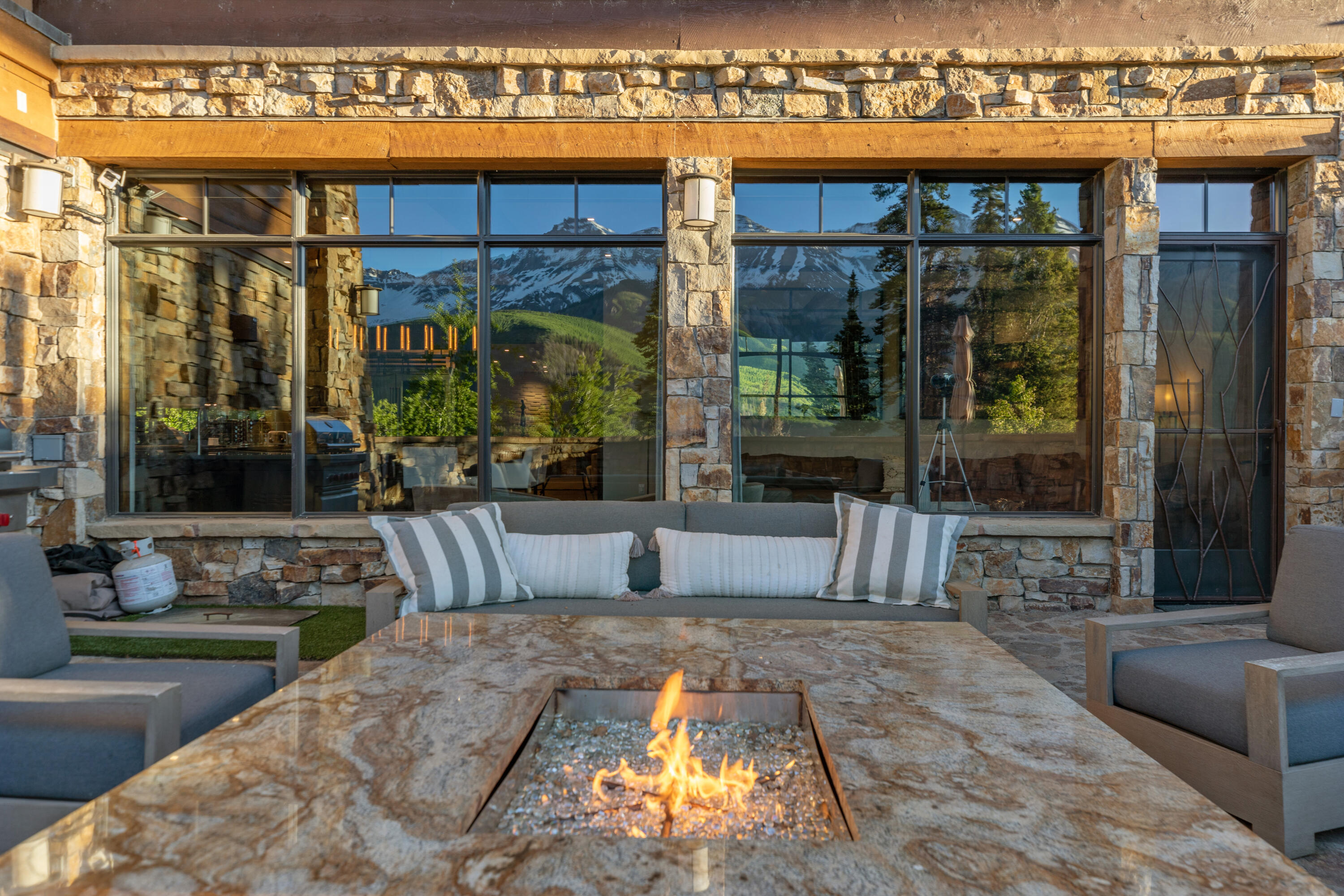 117 Sunny Ridge Place