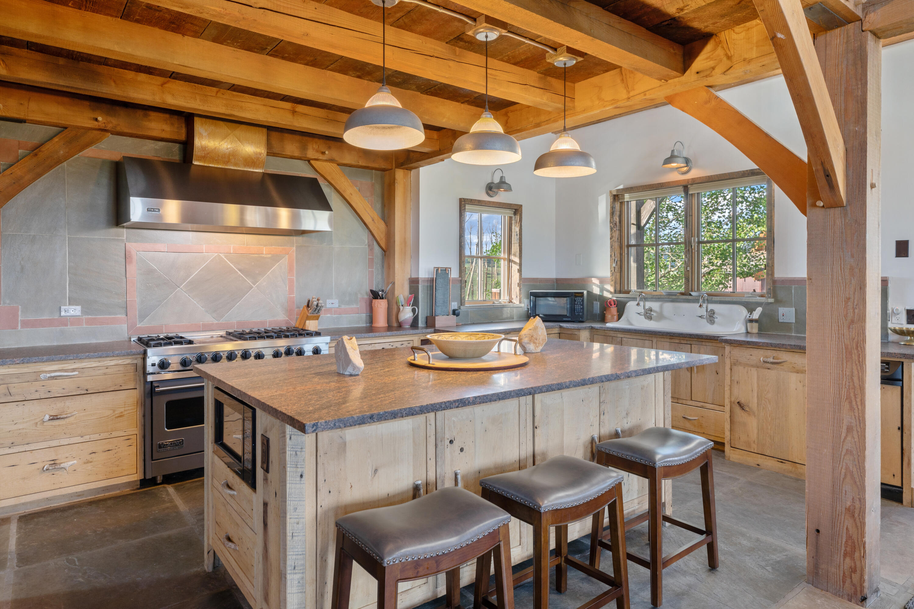 842 Ranch Road