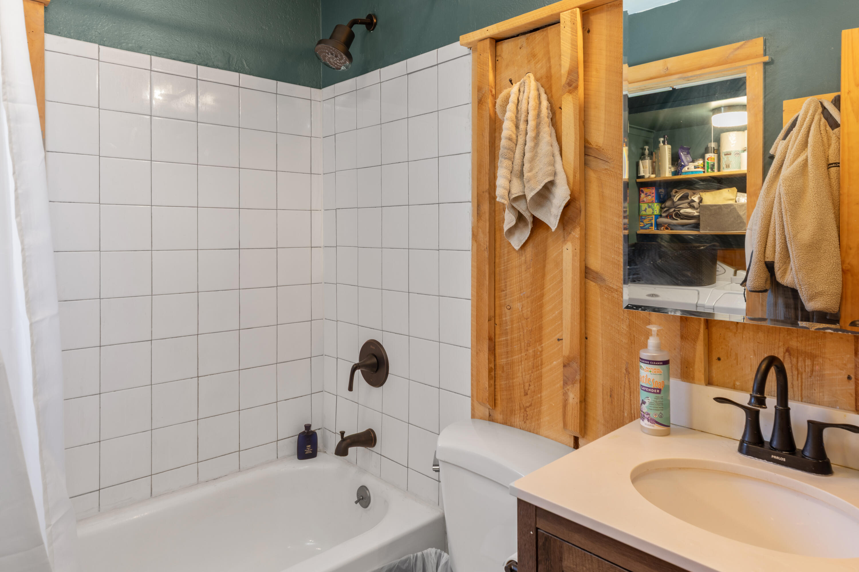 212 Granite Ave Avenue