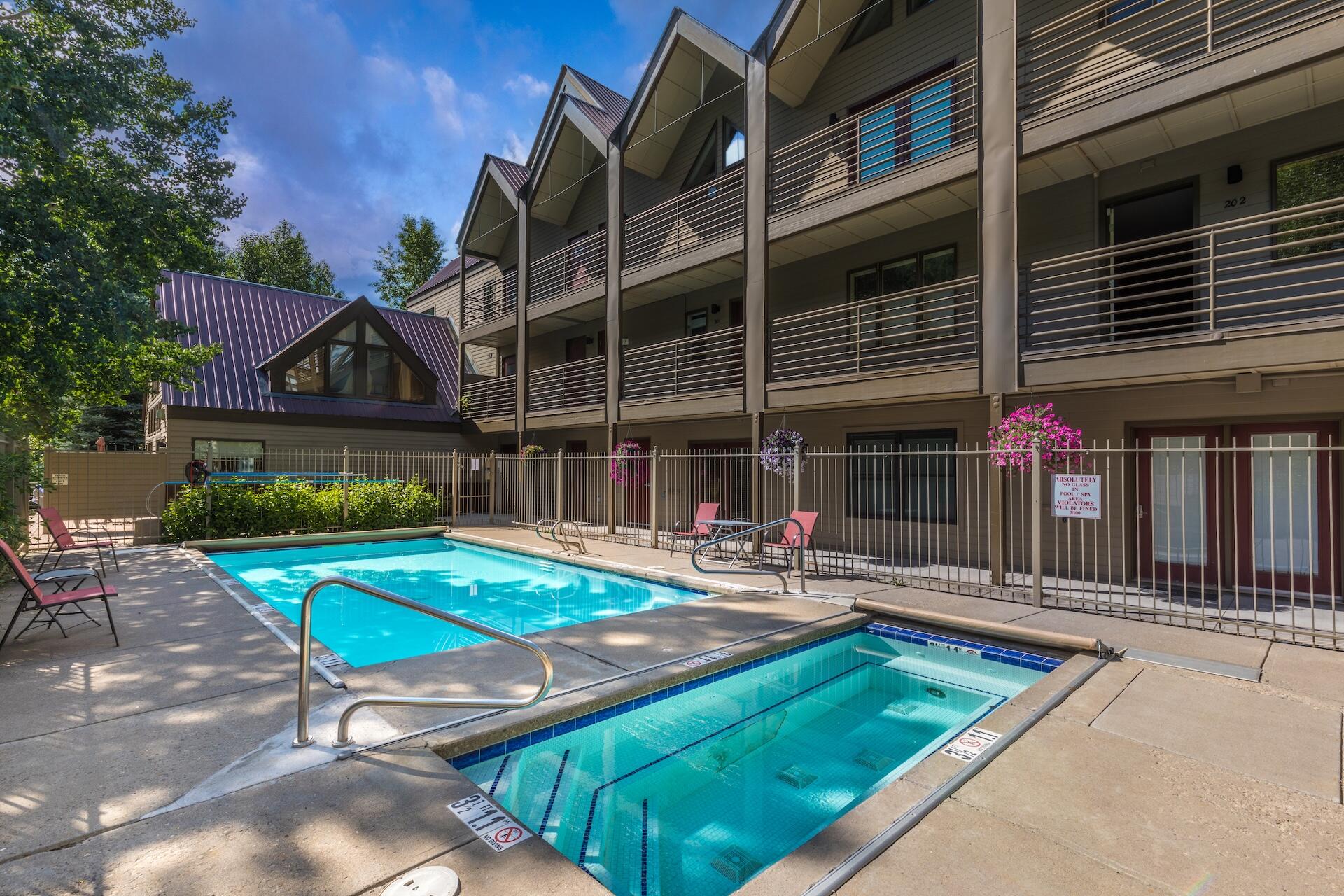 651 W Pacific Ave Avenue