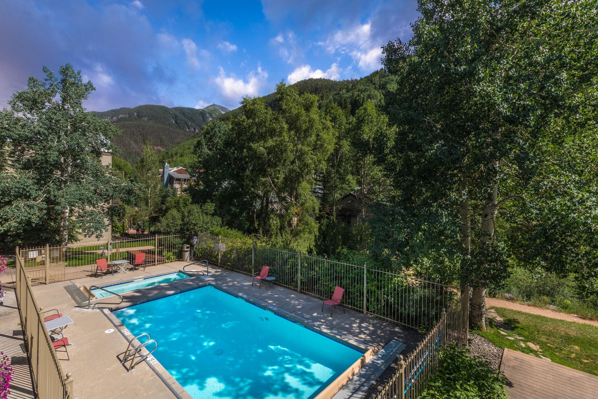 651 W Pacific Ave Avenue