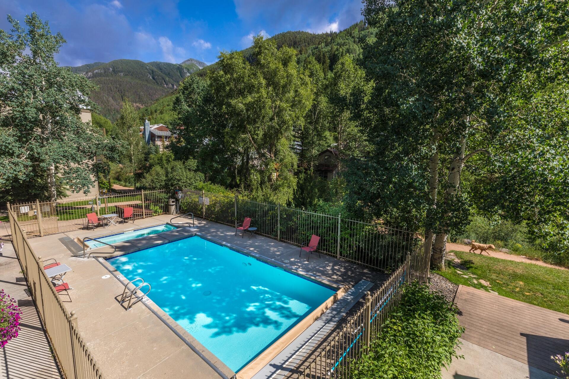 651 W Pacific Ave Avenue