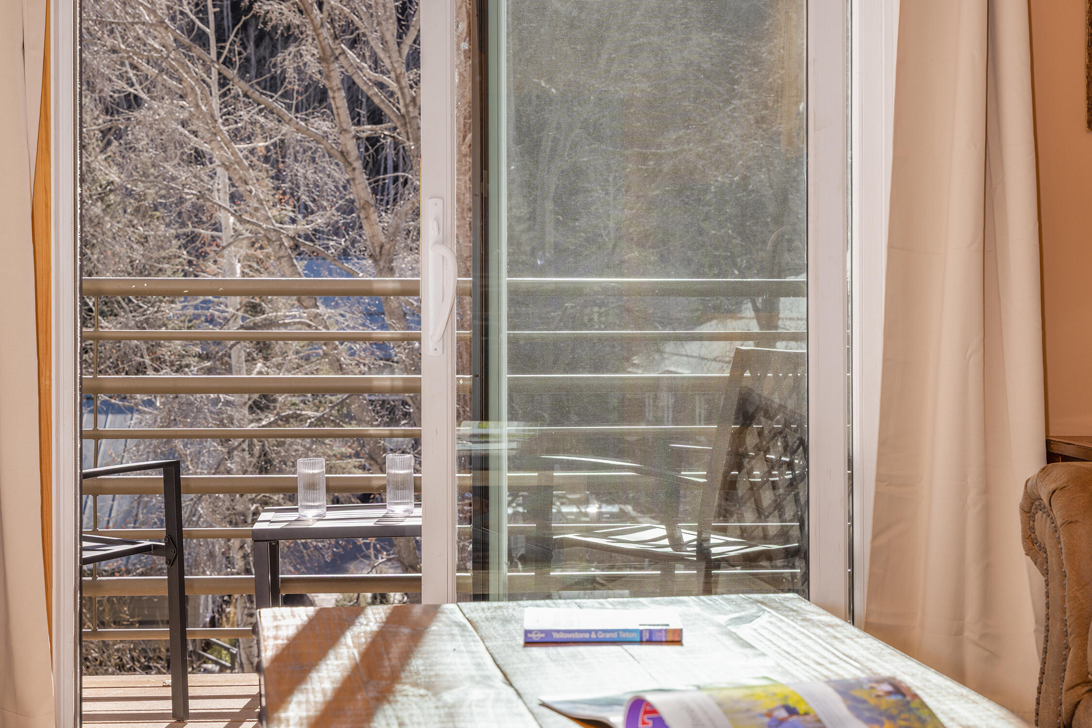 651 W Pacific Ave Avenue