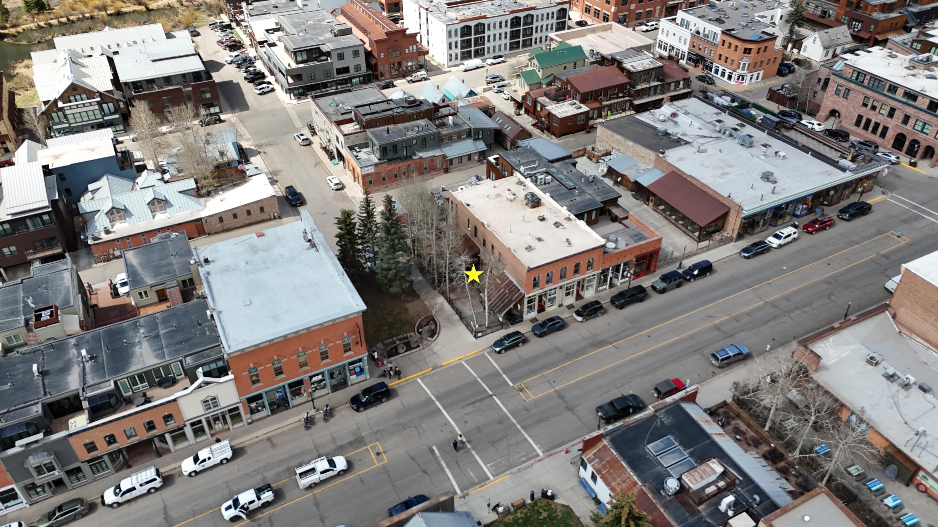 138 E Colorado Avenue