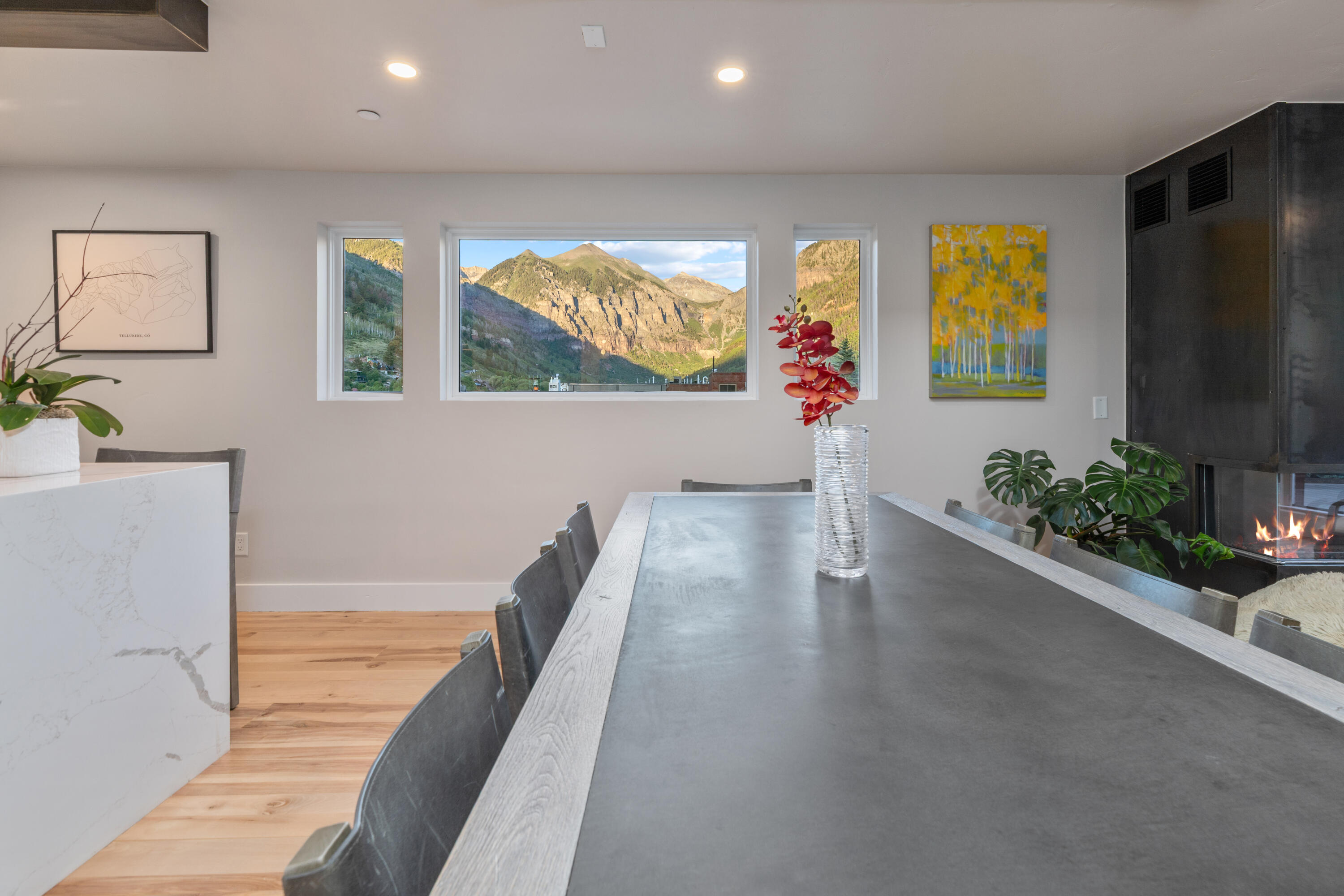 204 W Colorado Avenue Unit: 1
