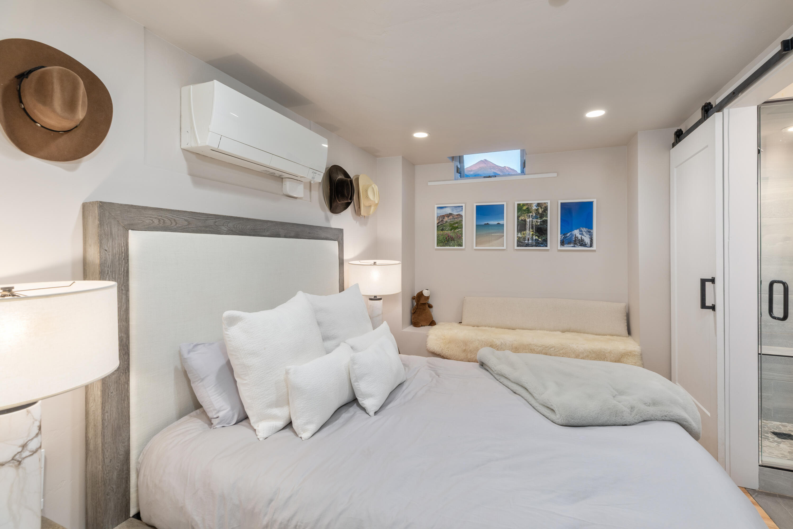 204 W Colorado Avenue Unit: 1