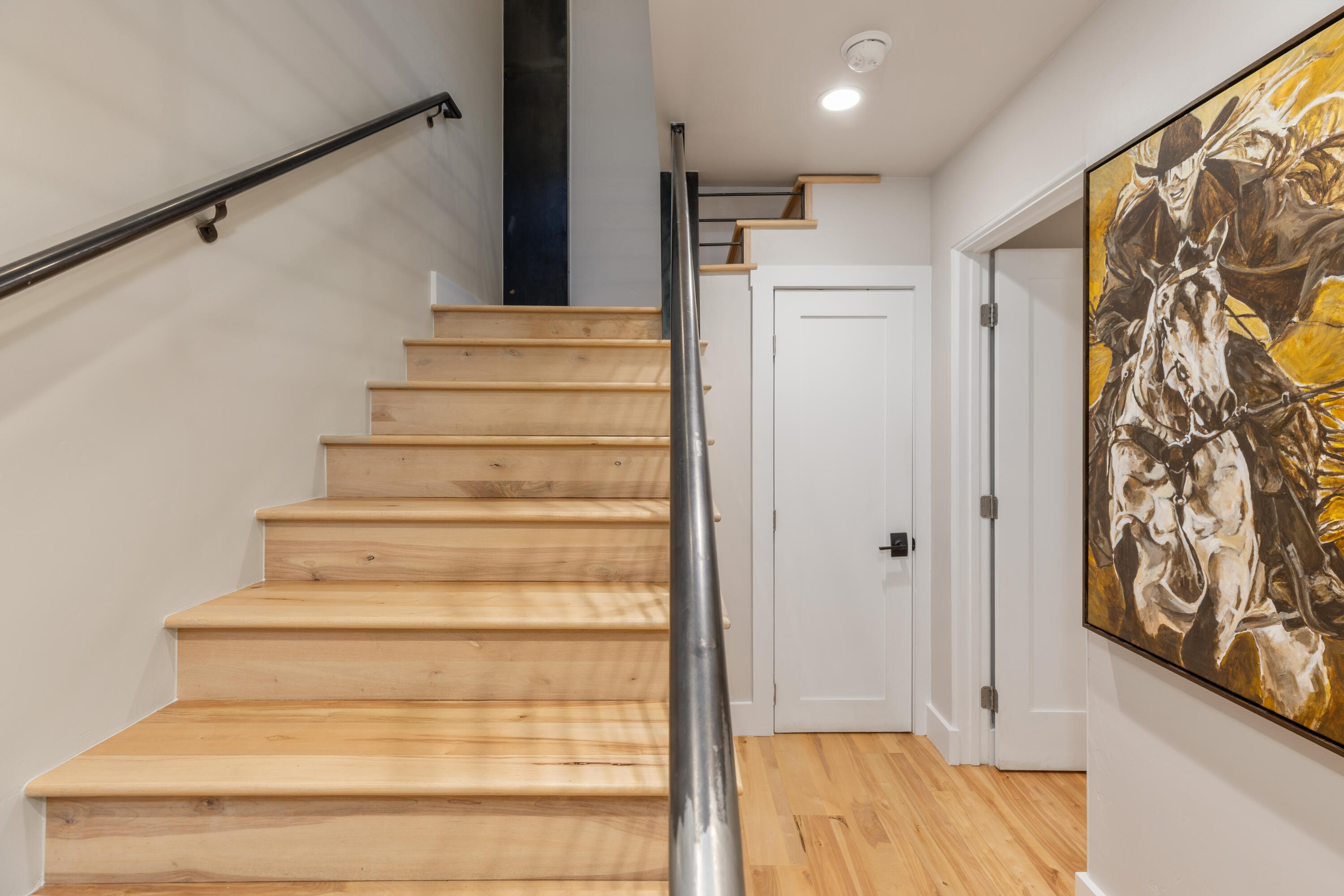 204 W Colorado Avenue Unit: 1