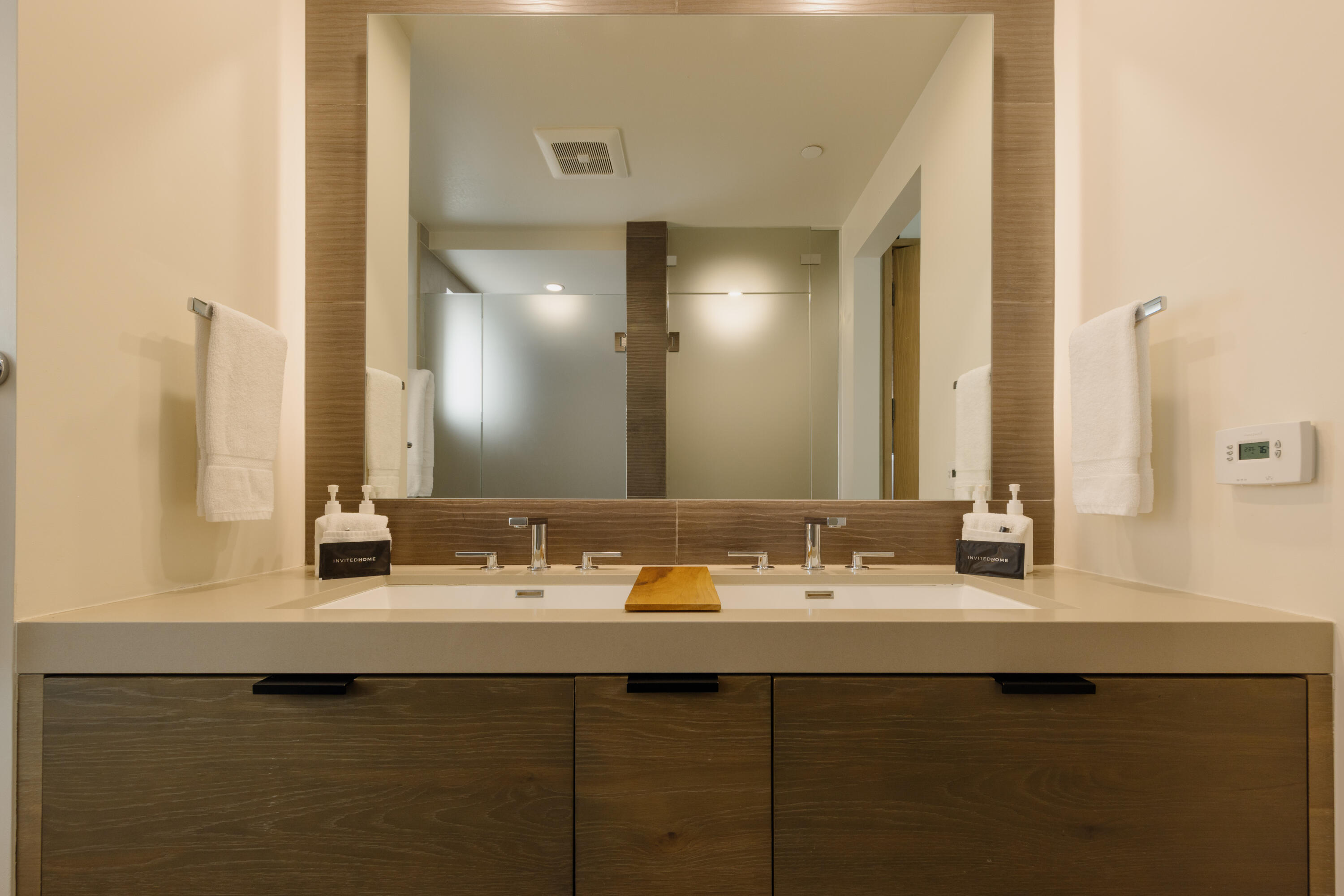 215 W San Juan Avenue Unit: 102