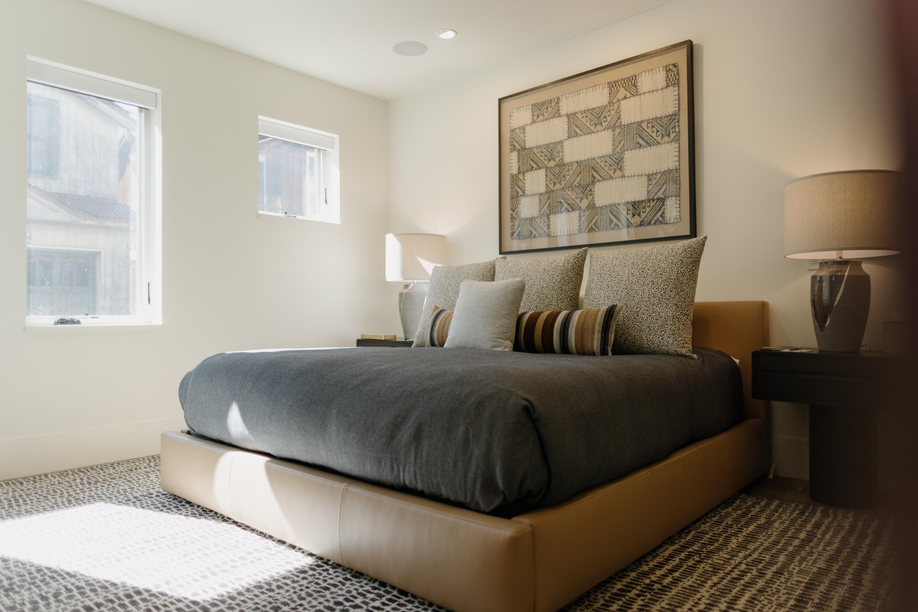 215 W San Juan Avenue Unit: 102