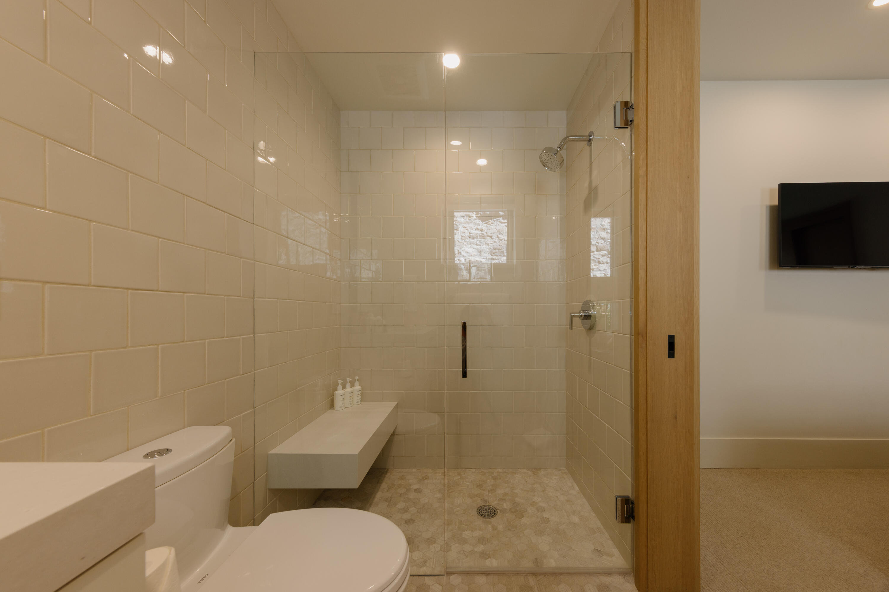 215 W San Juan Avenue Unit: 102