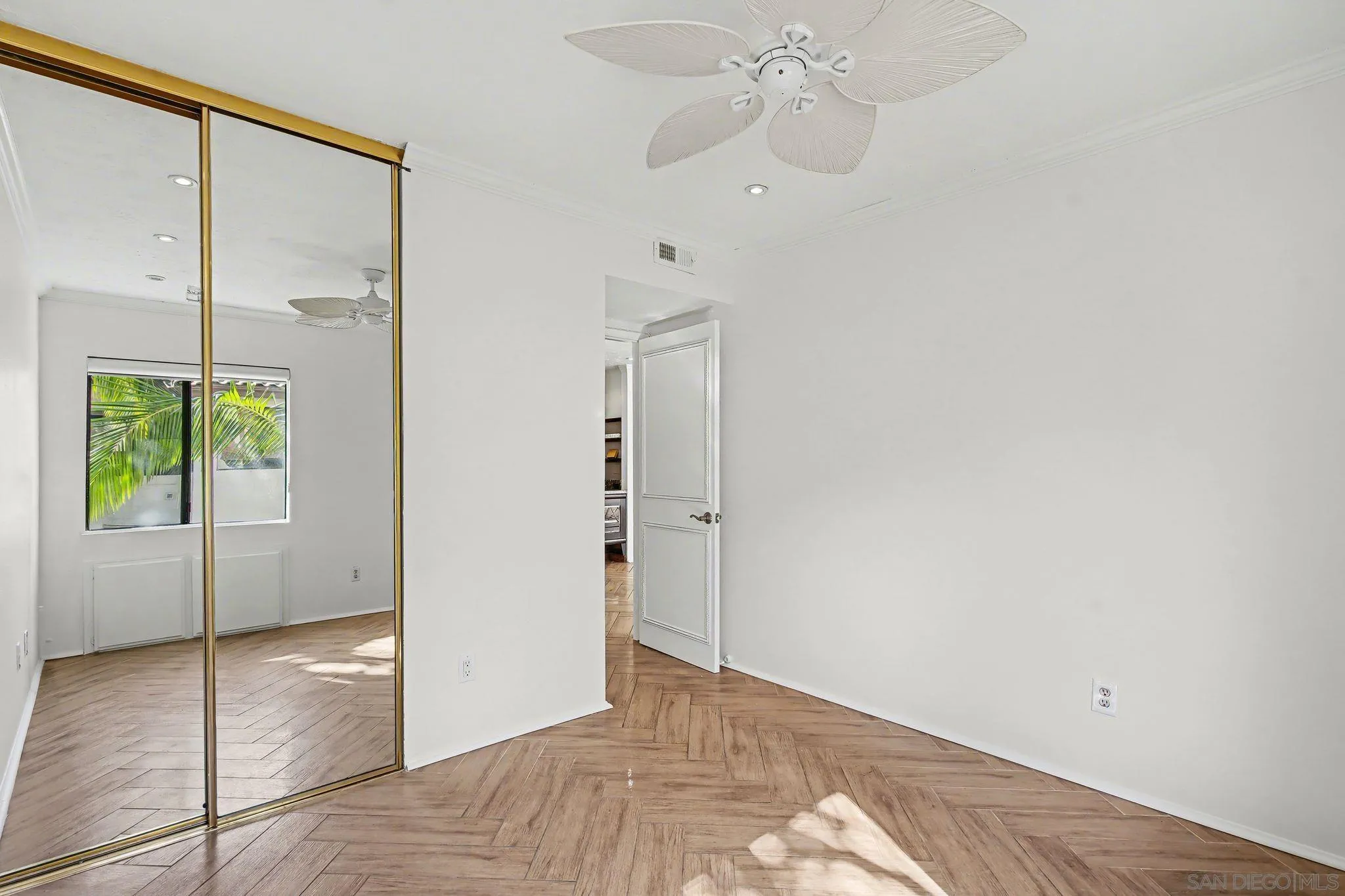 6757 Friars Rd Unit 21