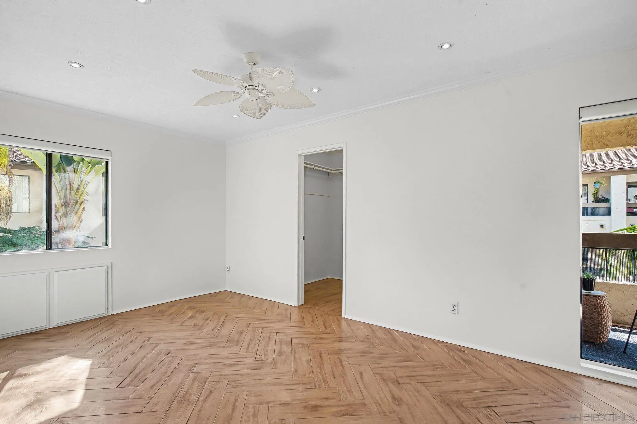 6757 Friars Rd Unit 21