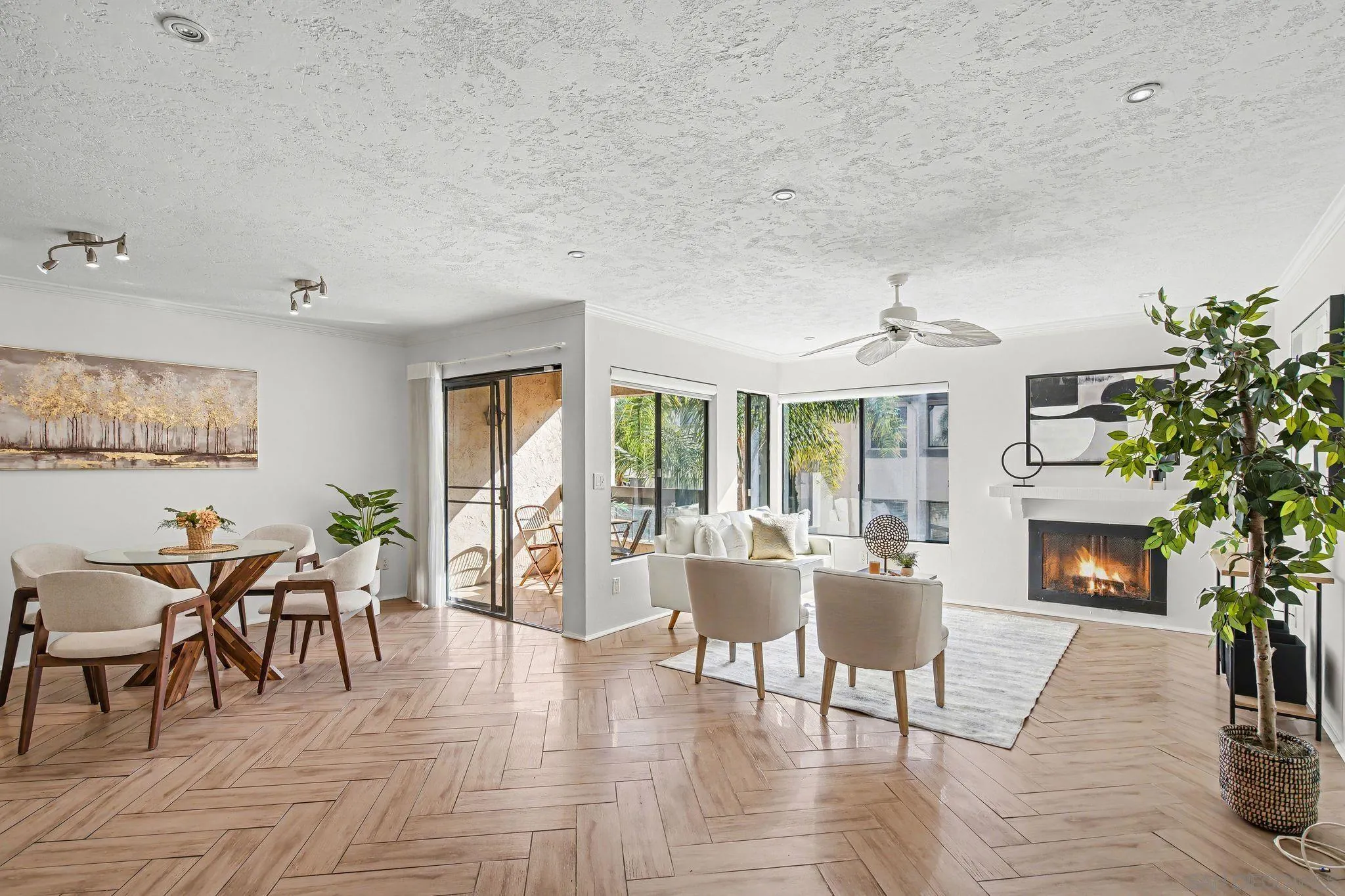 6757 Friars Rd Unit 21