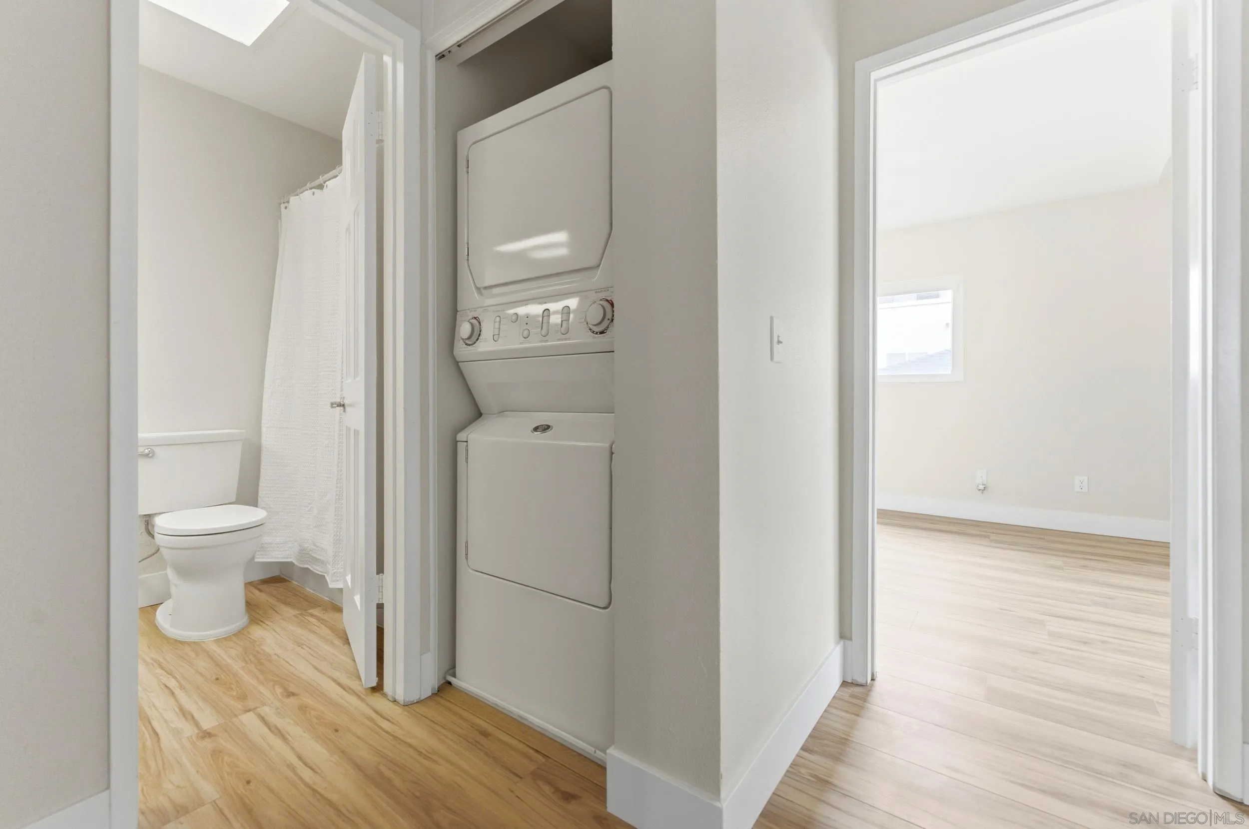 1442 Essex Unit 4