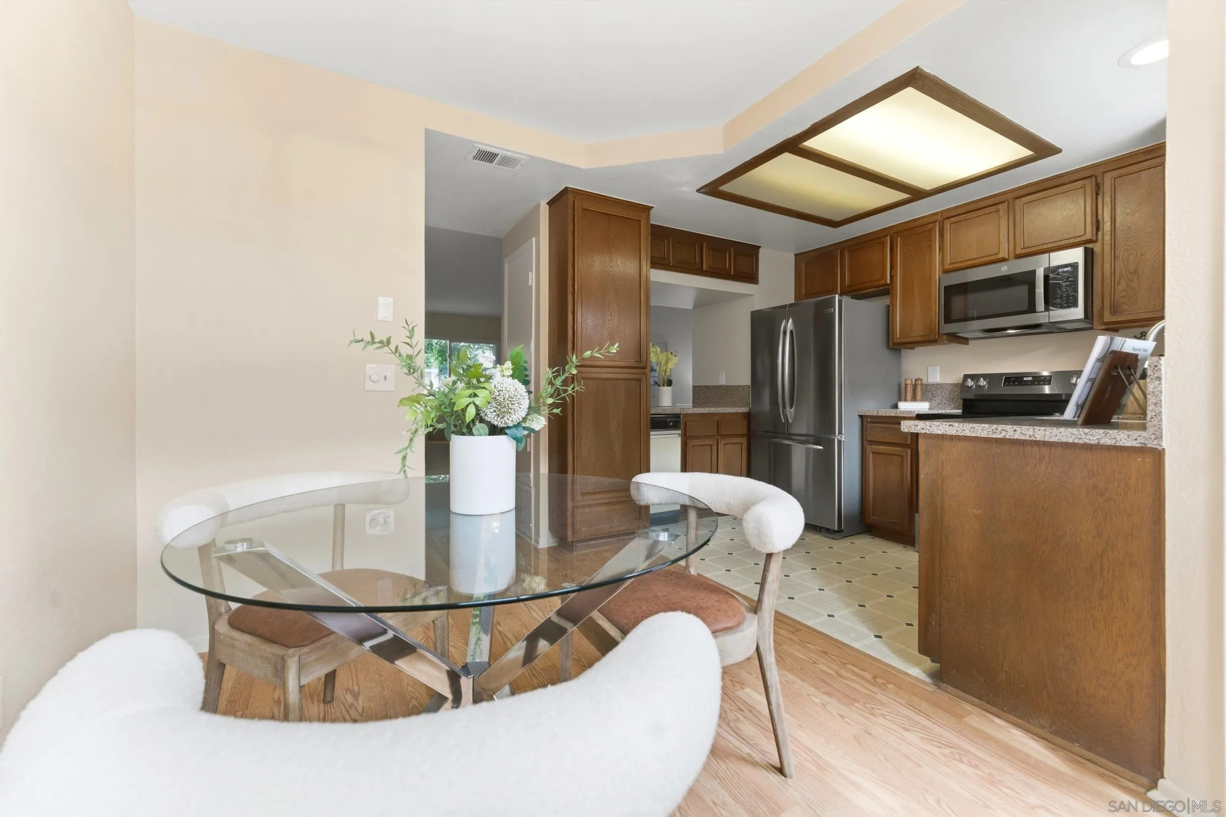 1442 Essex Unit 4