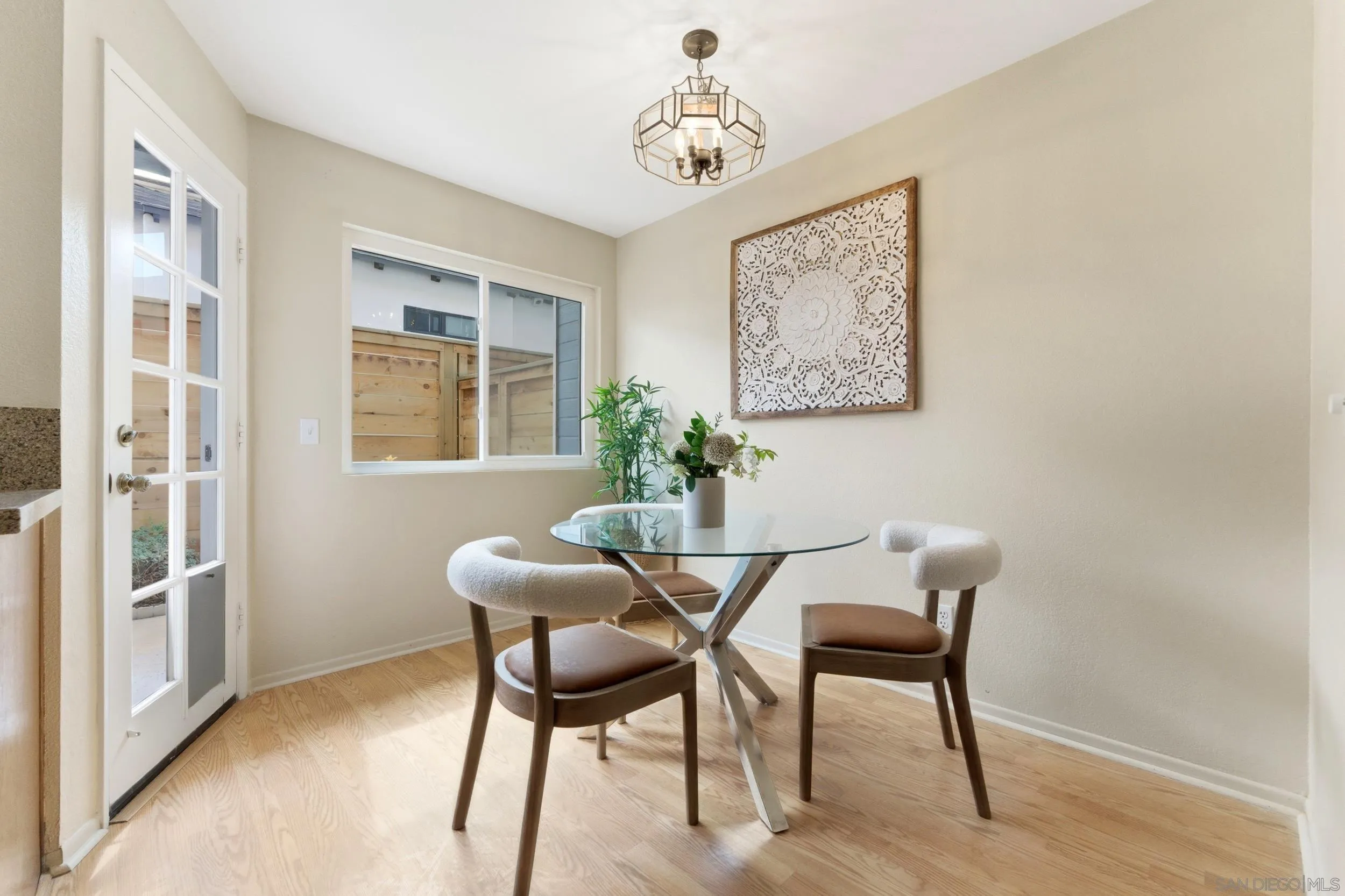 1442 Essex Unit 4