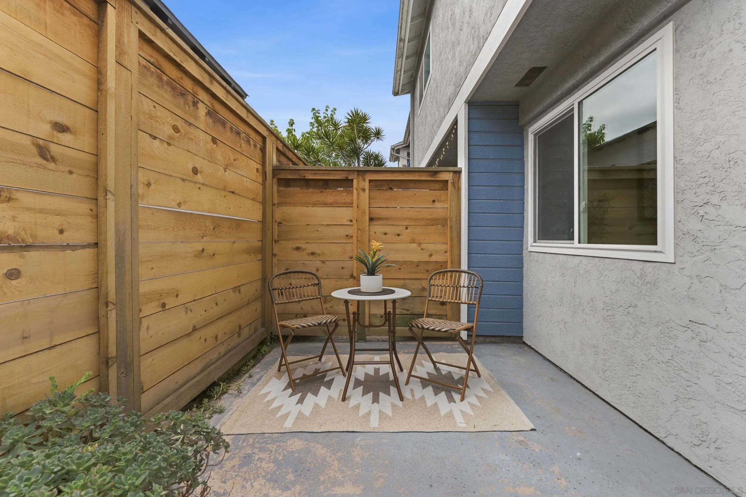 1442 Essex Unit 4