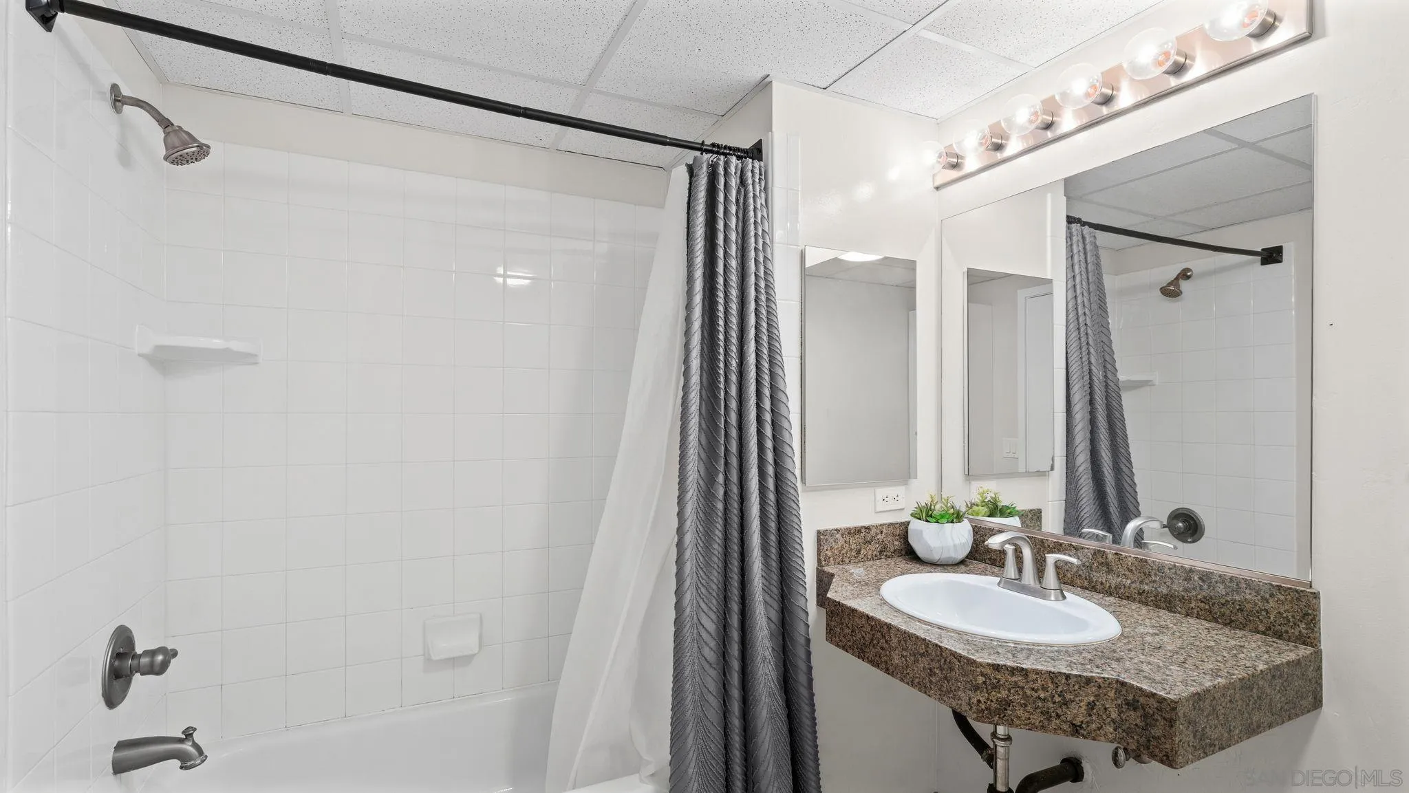 1080 Park Unit 710