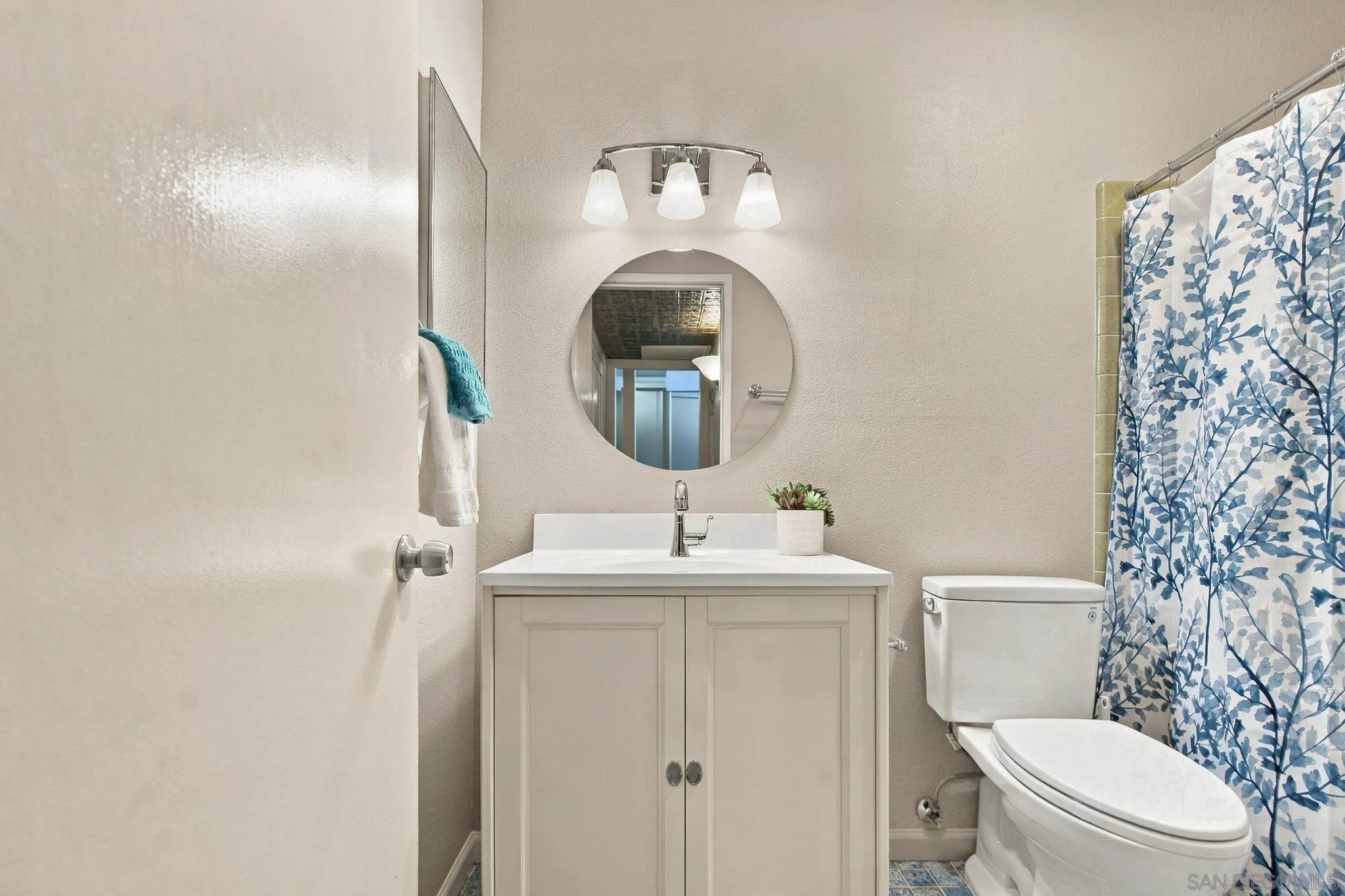 140 Walnut Unit 2f