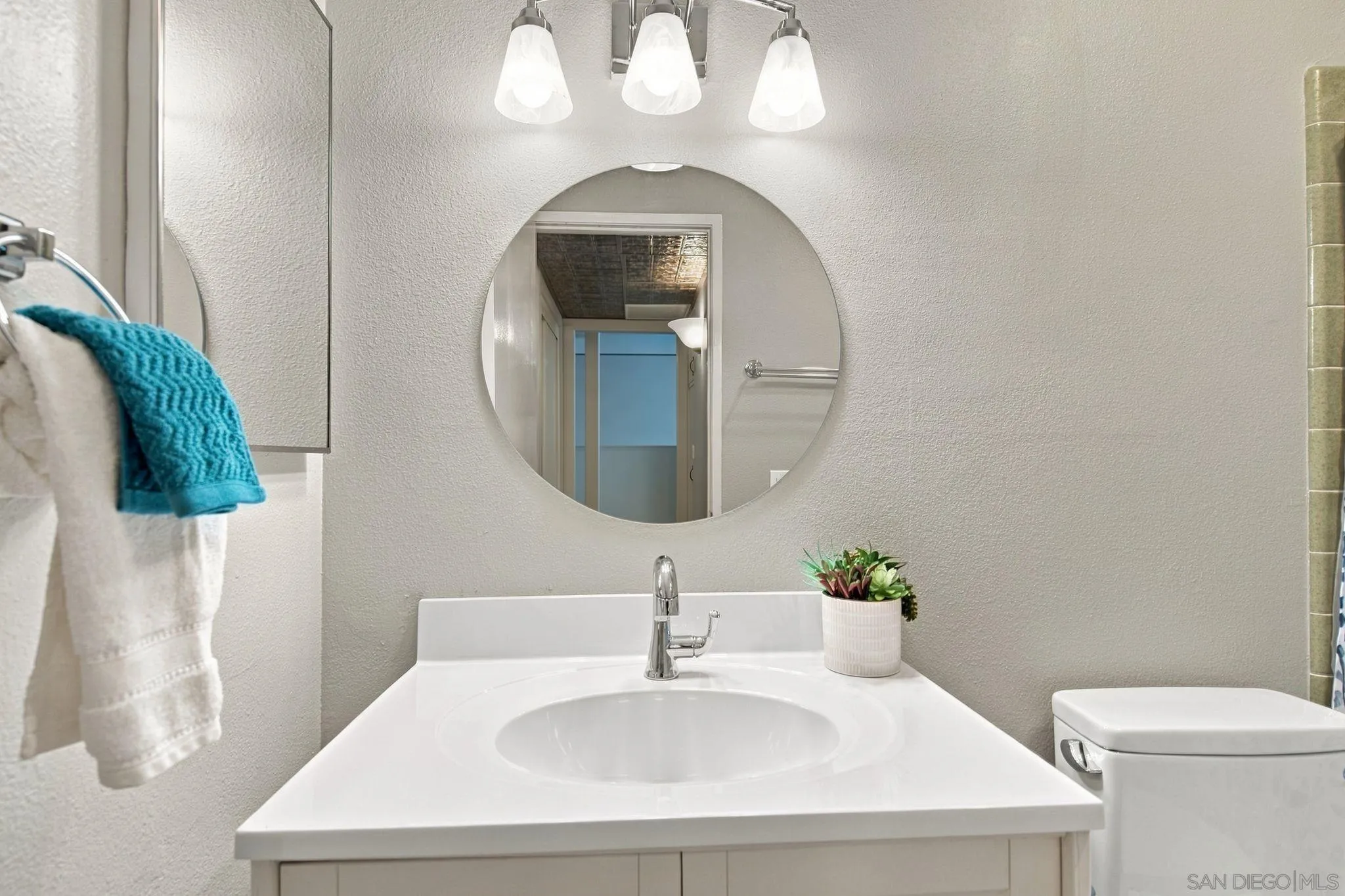 140 Walnut Unit 2f
